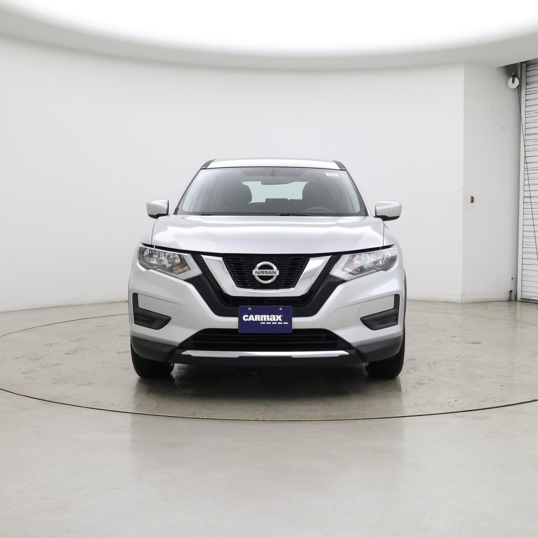 Thumbnail: 2017 Nissan Rogue - 5