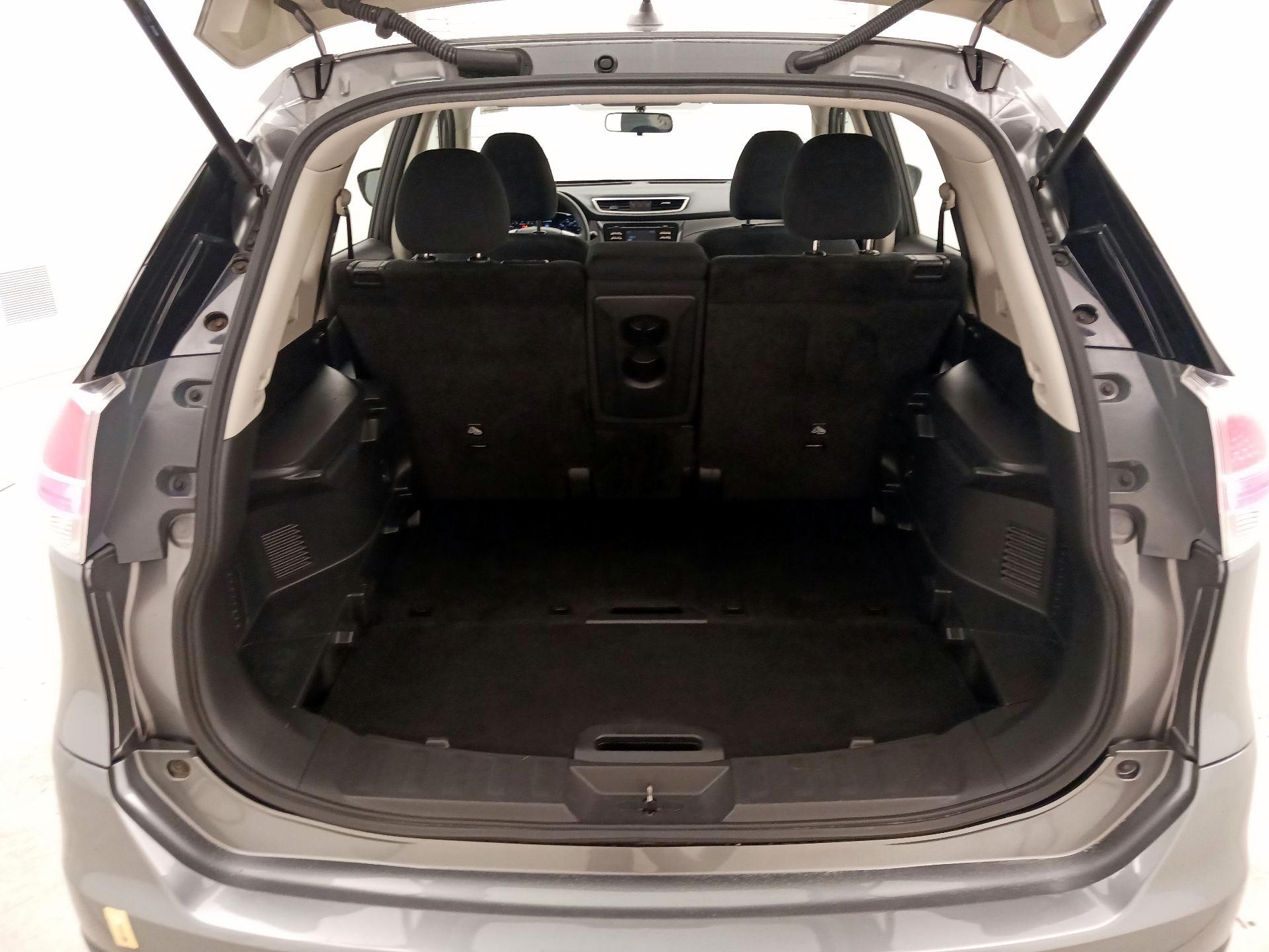 Thumbnail: 2016 Nissan Rogue - 20