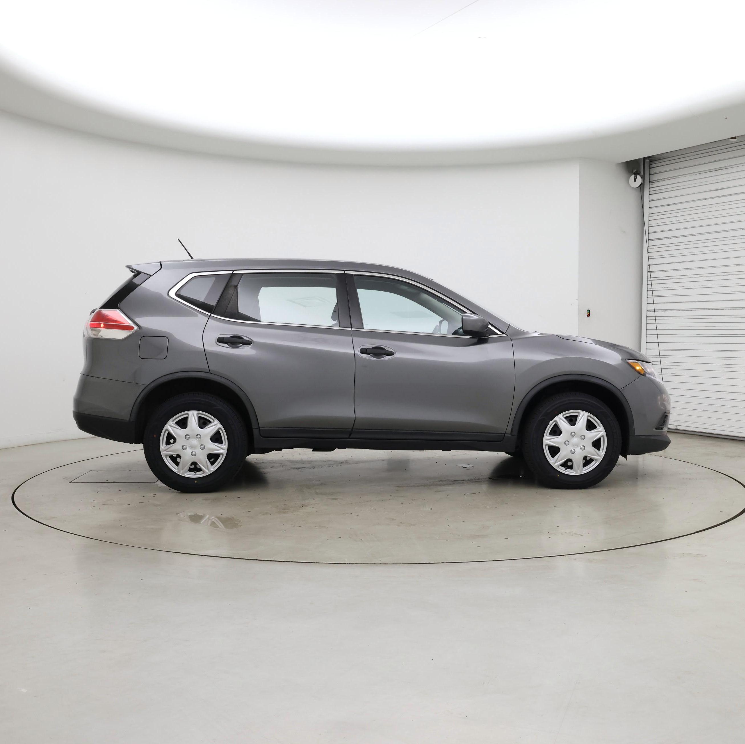 Thumbnail: 2016 Nissan Rogue - 7