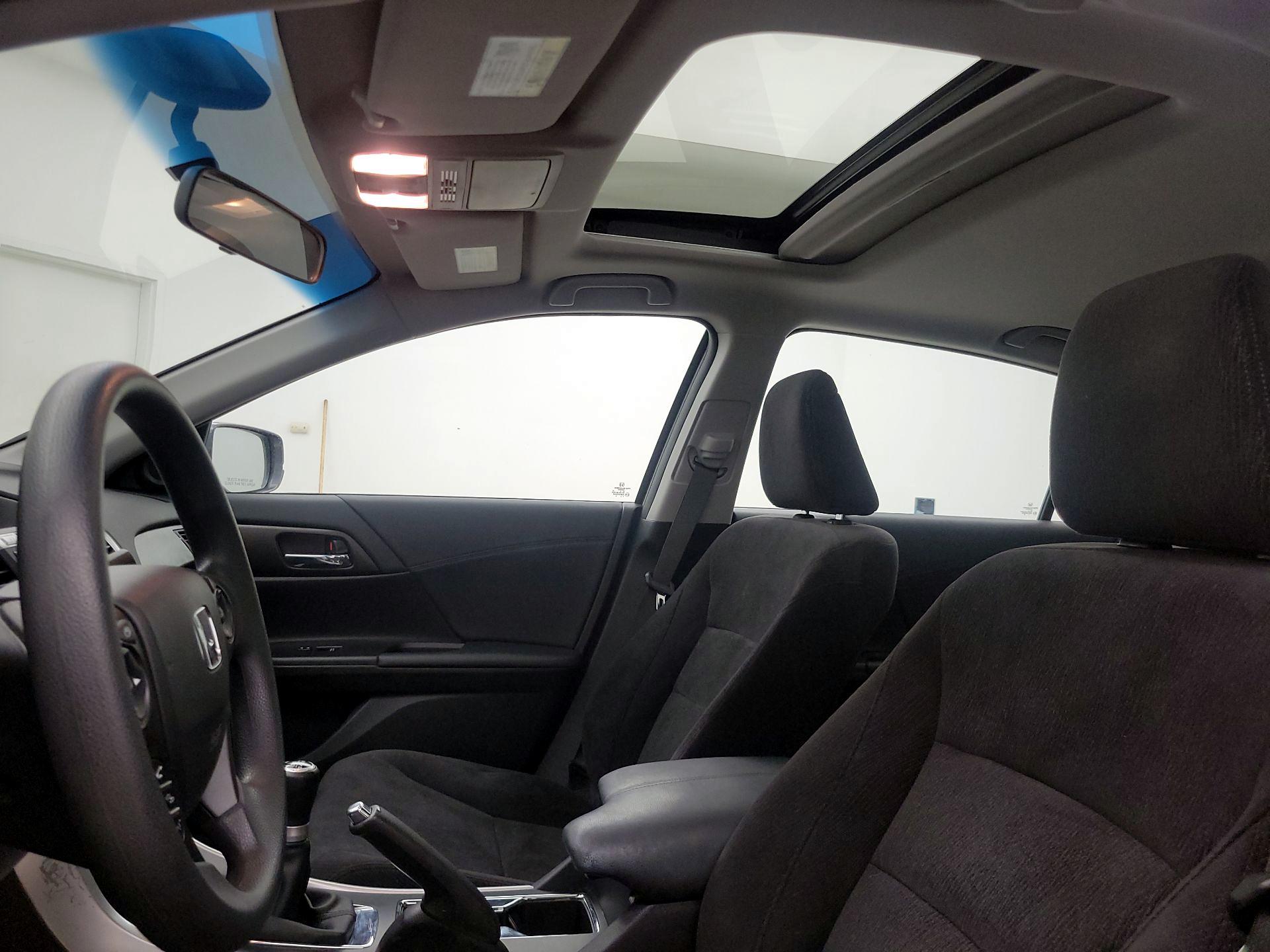 Thumbnail: 2013 Honda Accord - 19