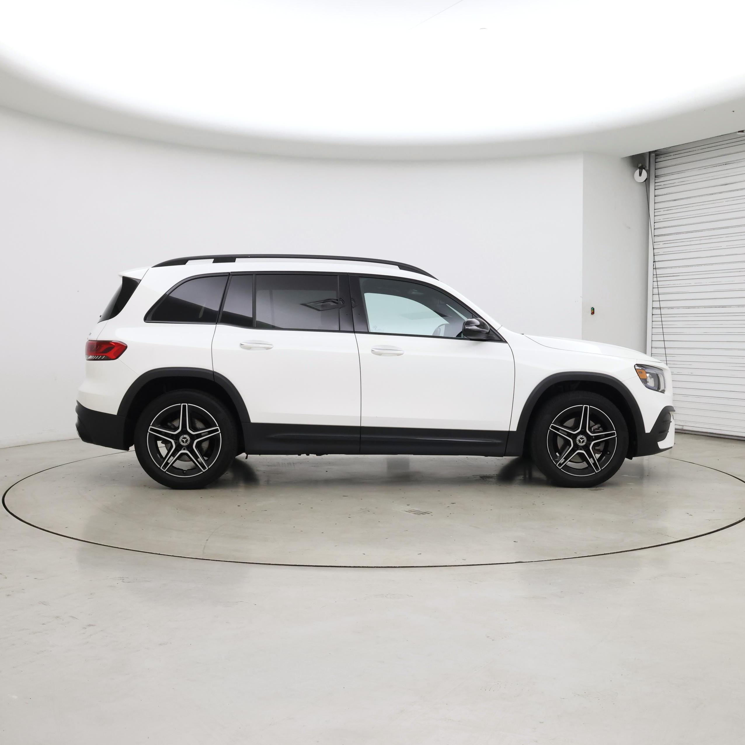 Thumbnail: 2022 Mercedes-Benz GLB - 7