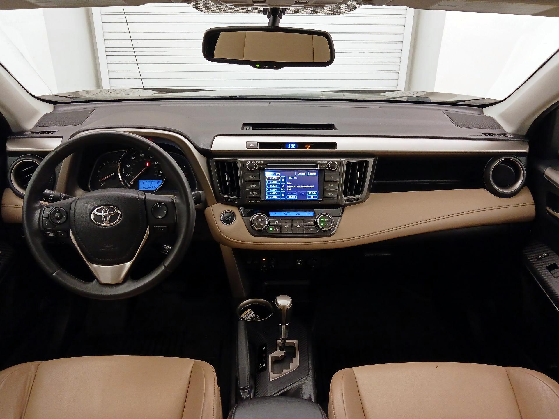 Thumbnail: 2013 Toyota RAV4 - 9