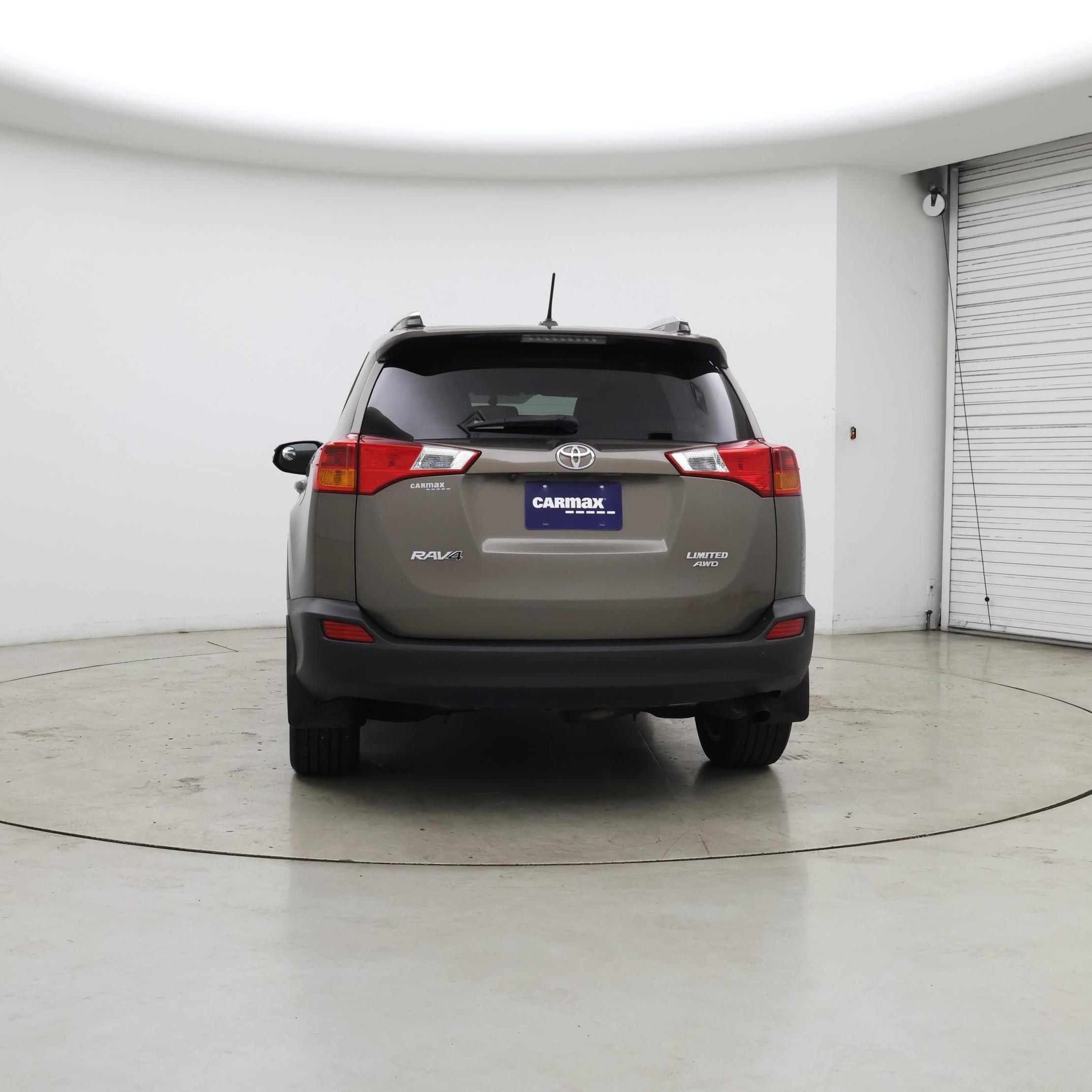 Thumbnail: 2013 Toyota RAV4 - 6