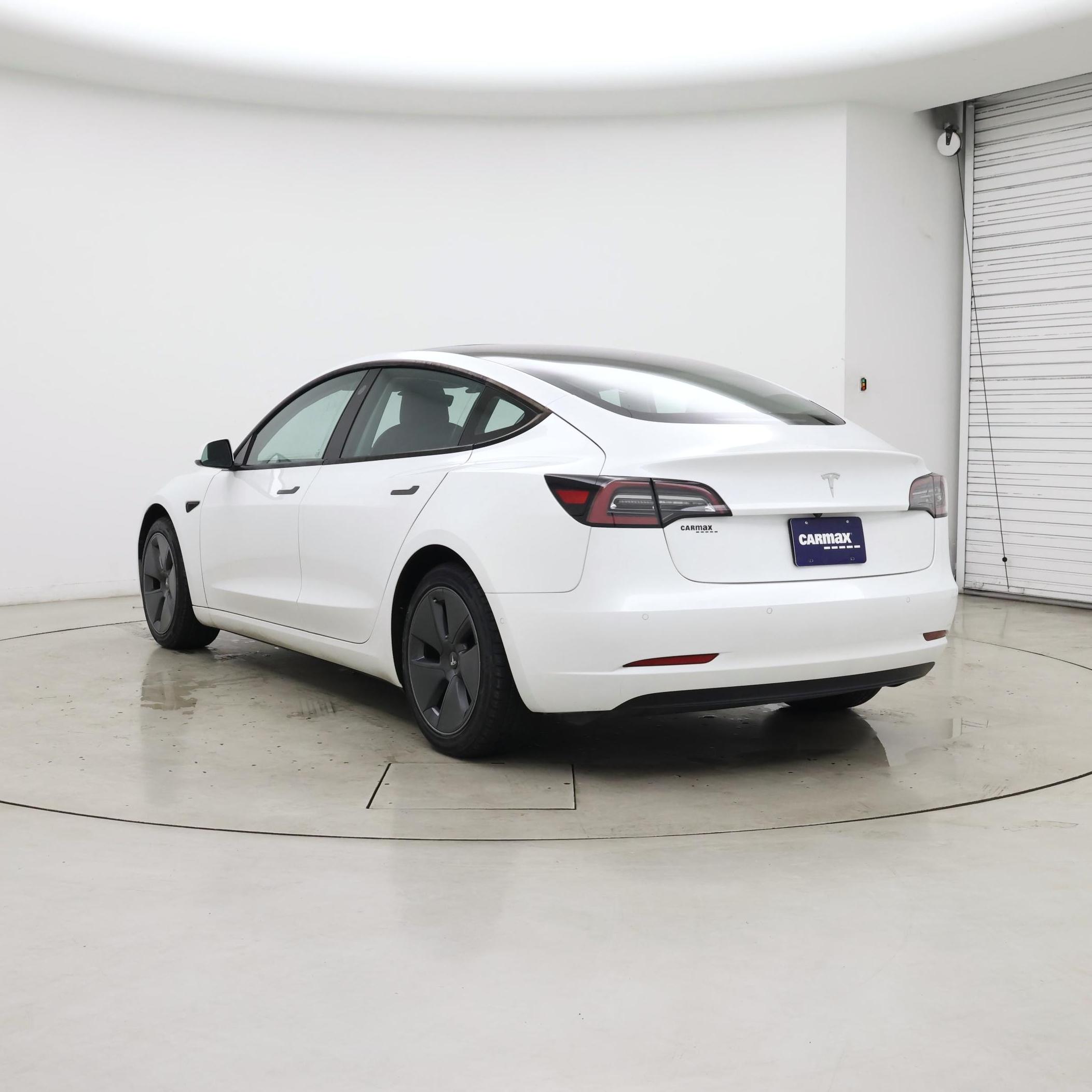 Thumbnail: 2022 Tesla Model 3 - 2