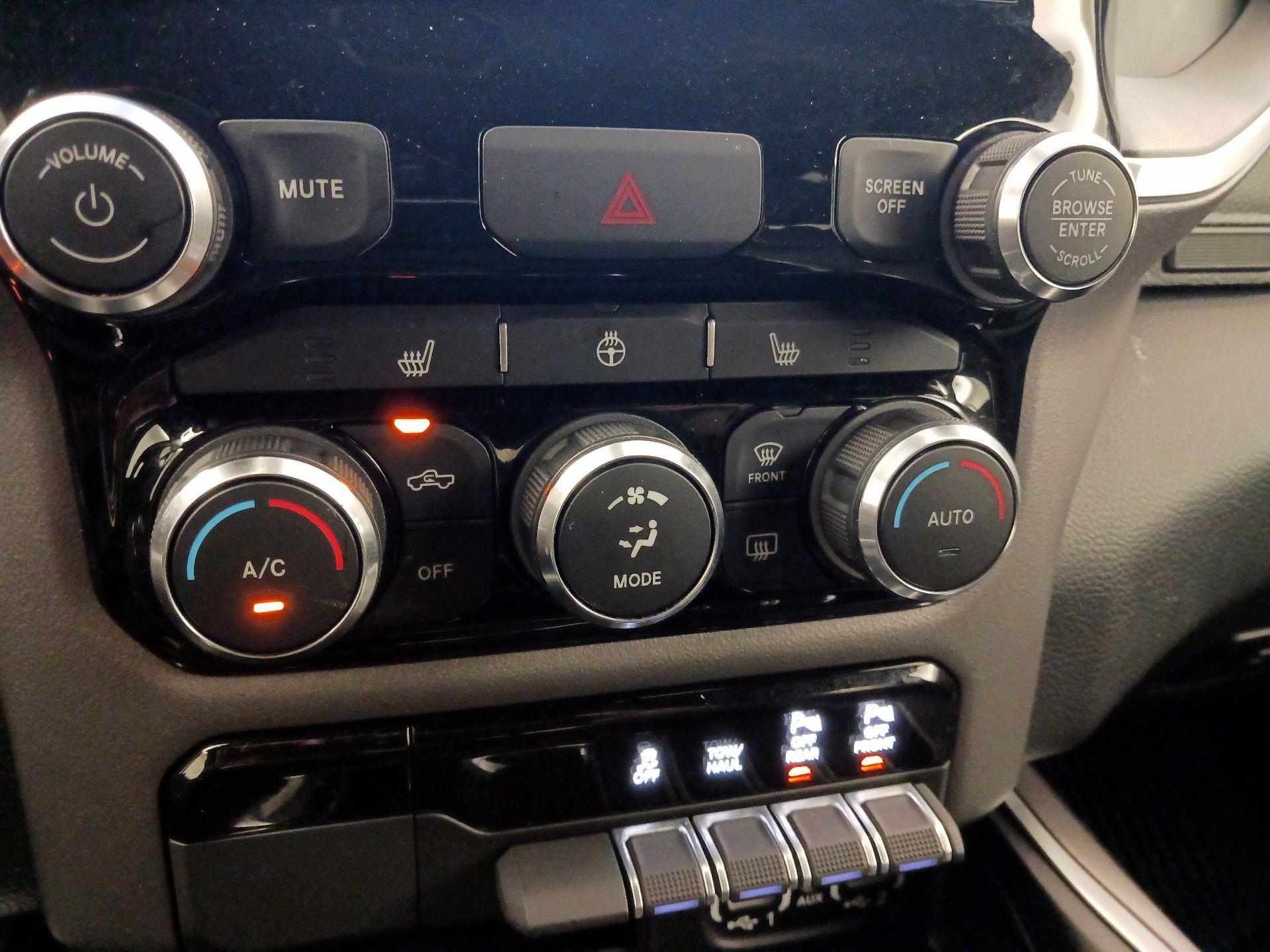 Thumbnail: 2022 RAM 1500 - 17