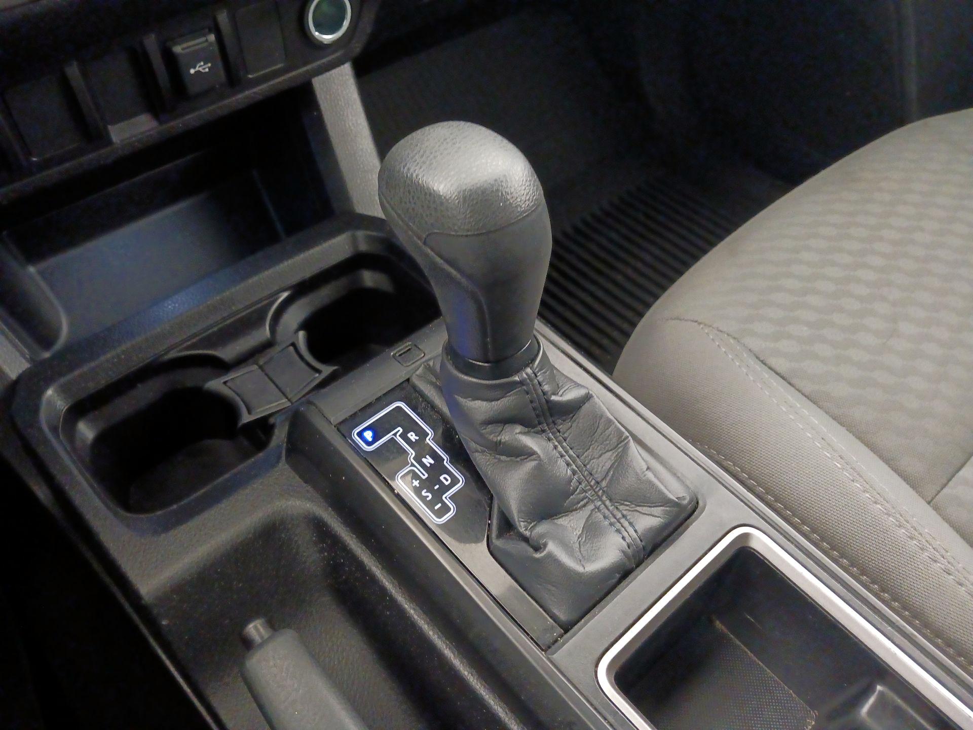 Thumbnail: 2021 Toyota Tacoma - 17