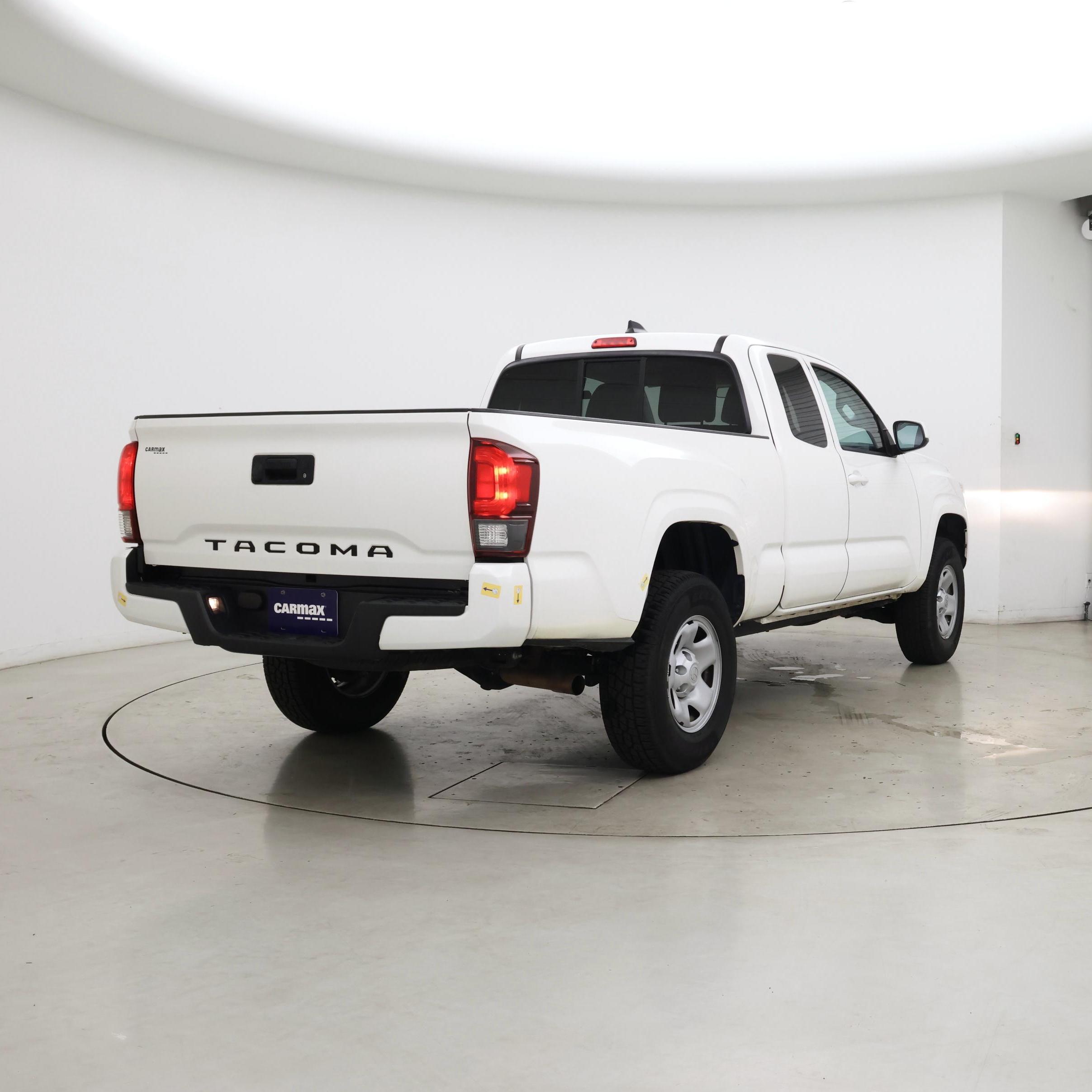 Thumbnail: 2021 Toyota Tacoma - 8