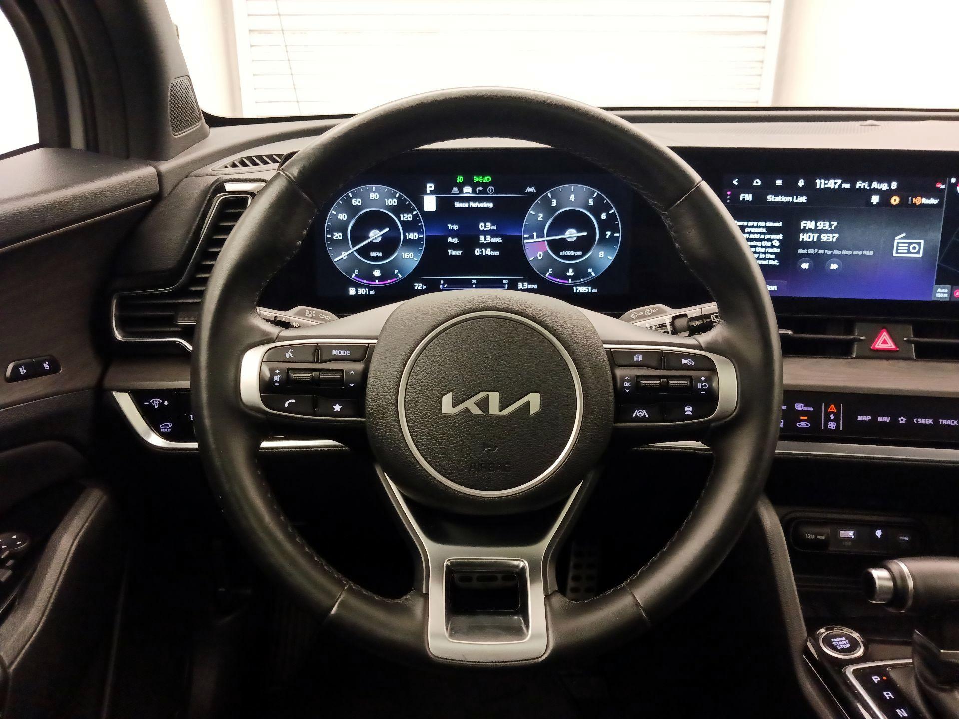 Thumbnail: 2023 Kia Sportage - 10