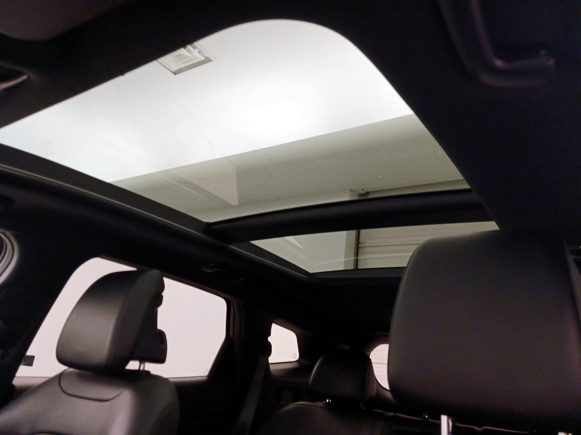Thumbnail: 2023 Kia Sportage - 20