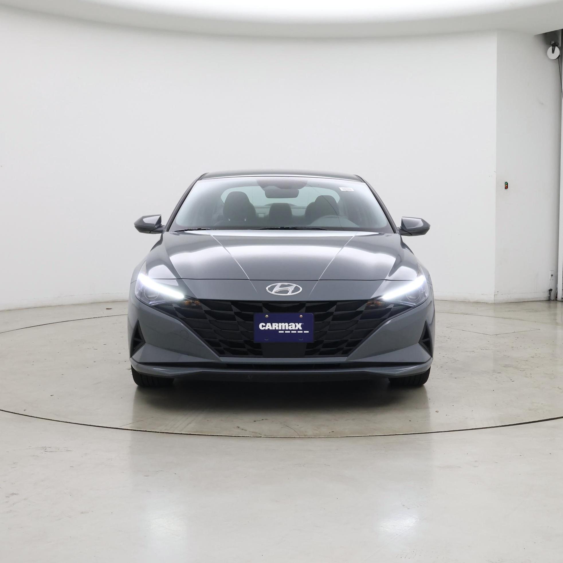 Thumbnail: 2023 Hyundai Elantra - 5