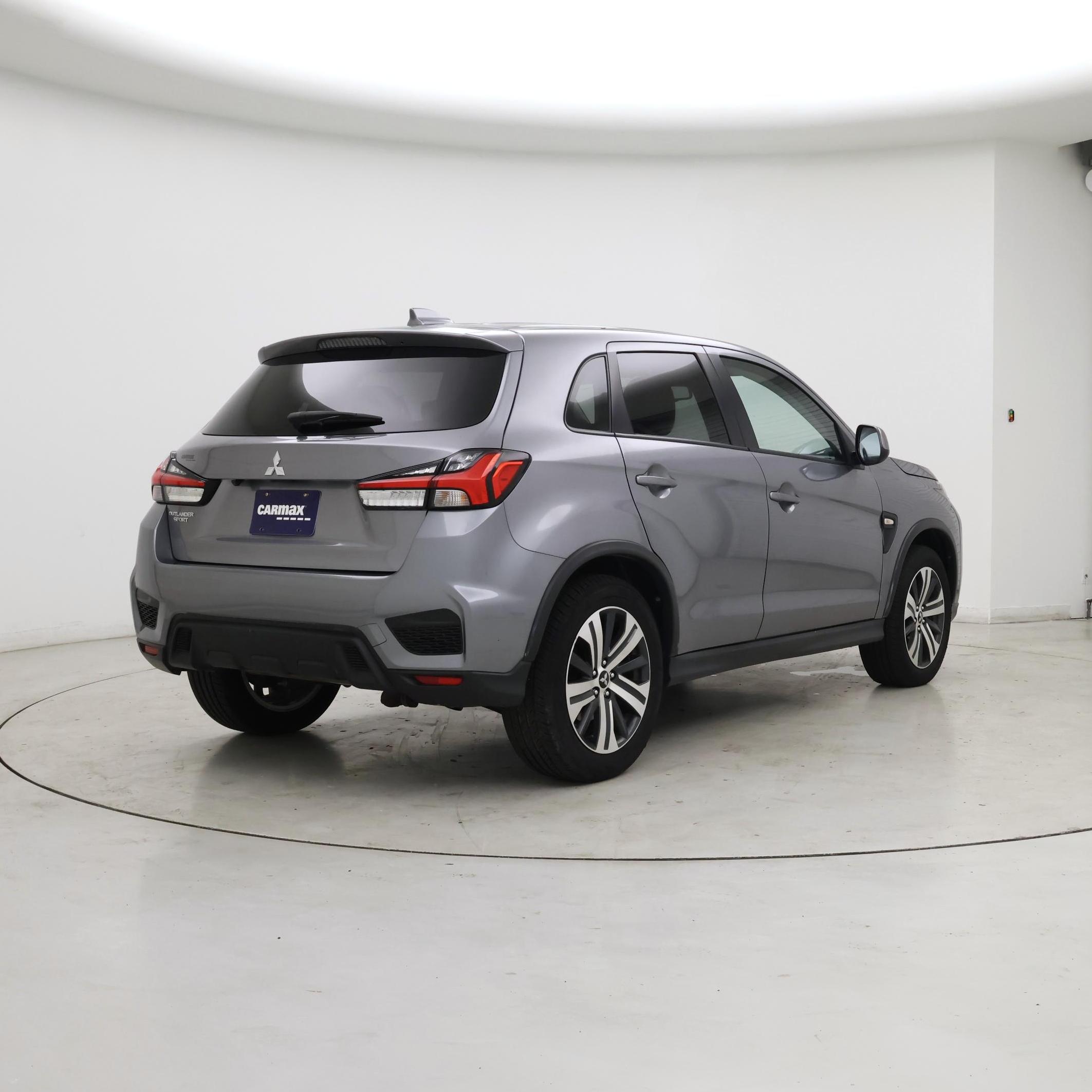 Thumbnail: 2021 Mitsubishi Outlander Sport - 8