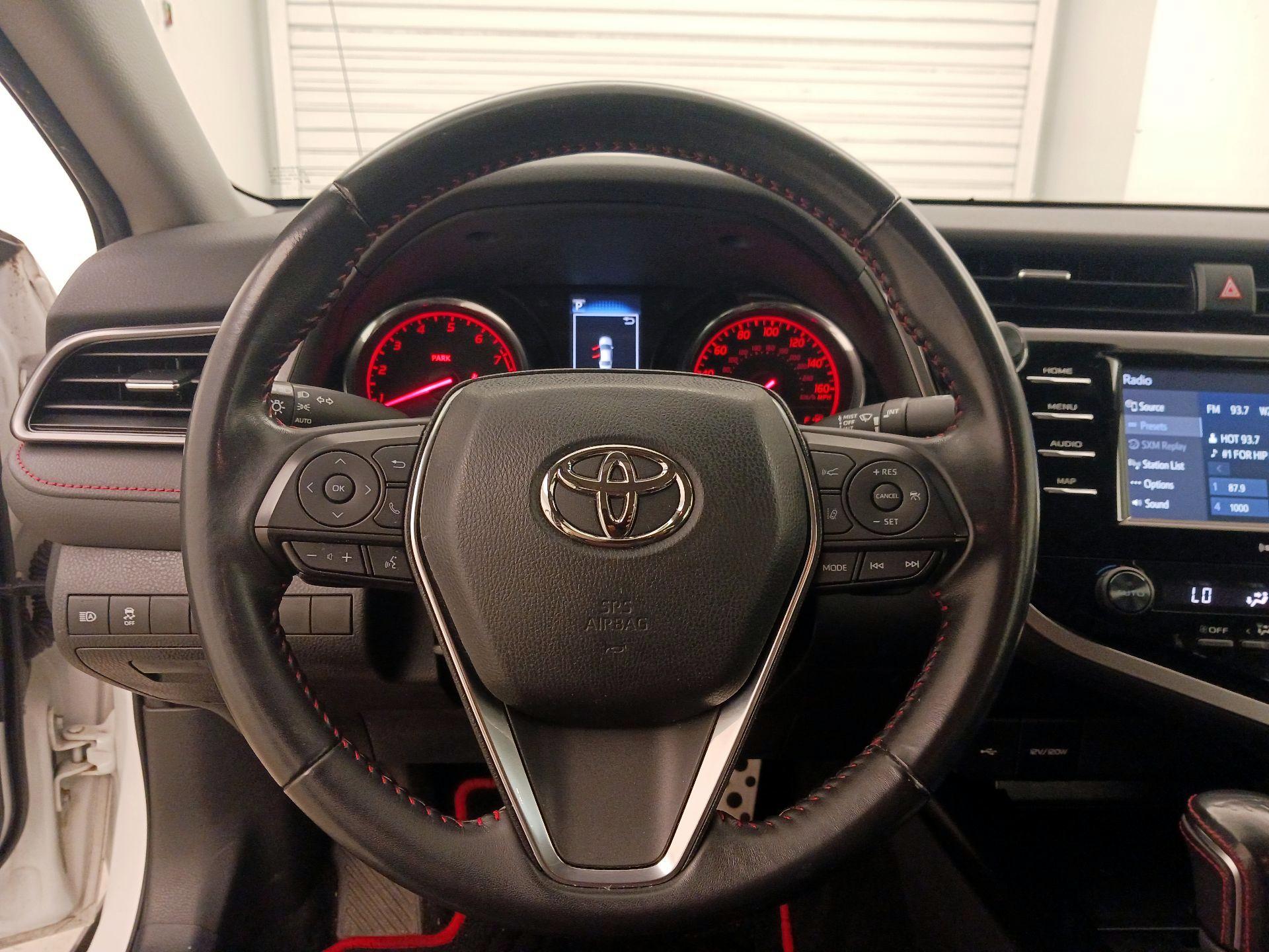 Thumbnail: 2020 Toyota Camry - 10