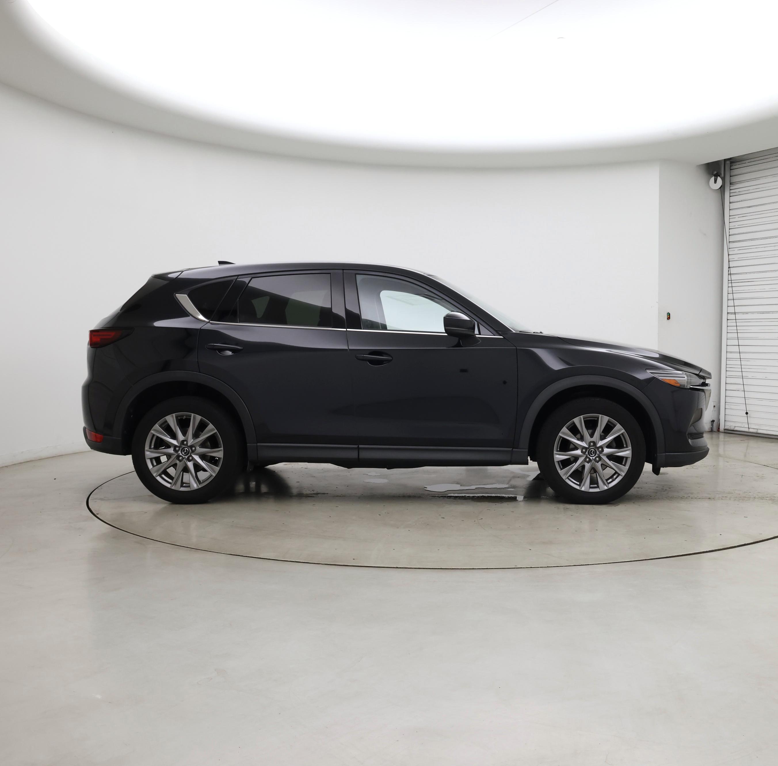 Thumbnail: 2020 Mazda CX-5 - 7