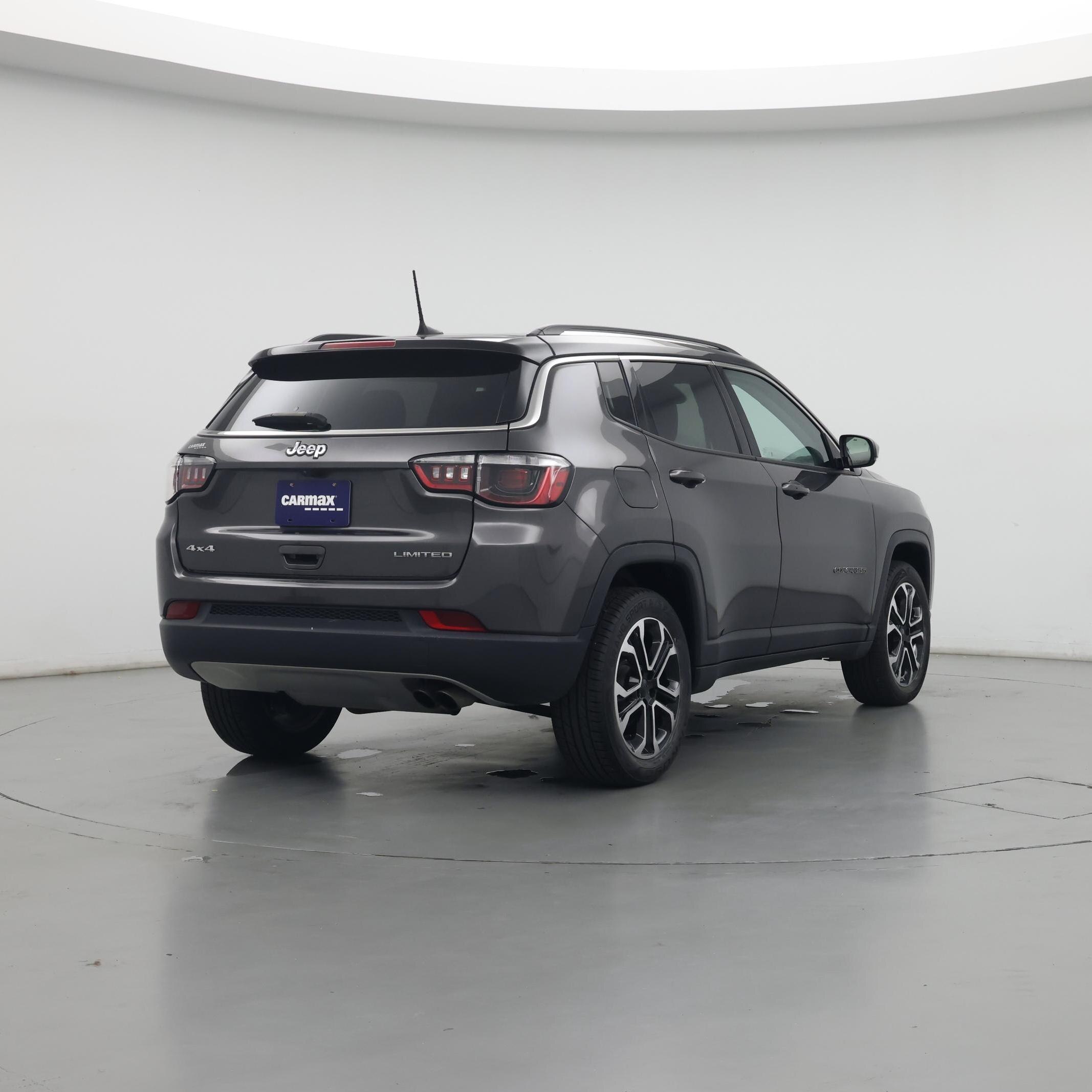 Thumbnail: 2022 Jeep Compass - 4