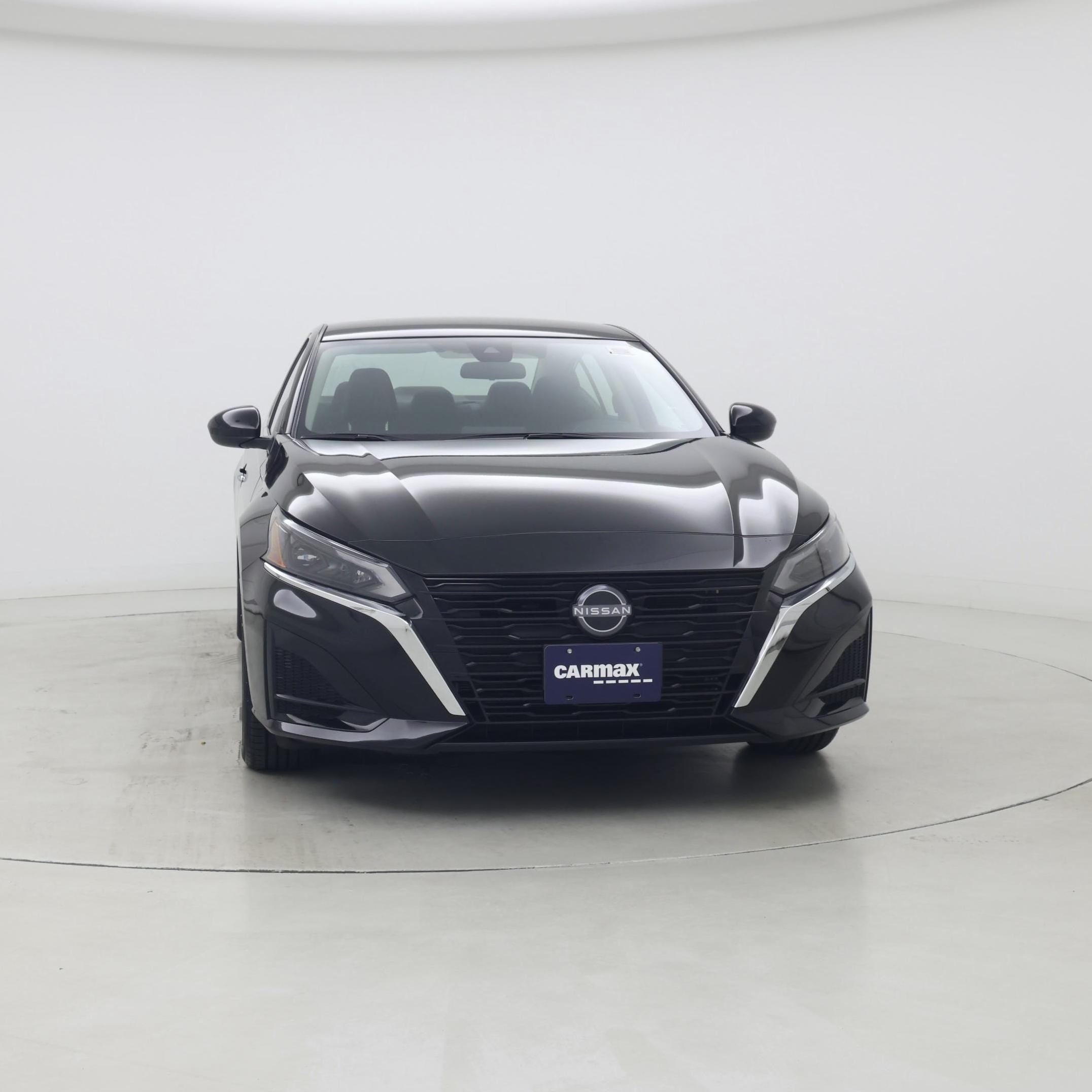 Thumbnail: 2023 Nissan Altima - 5