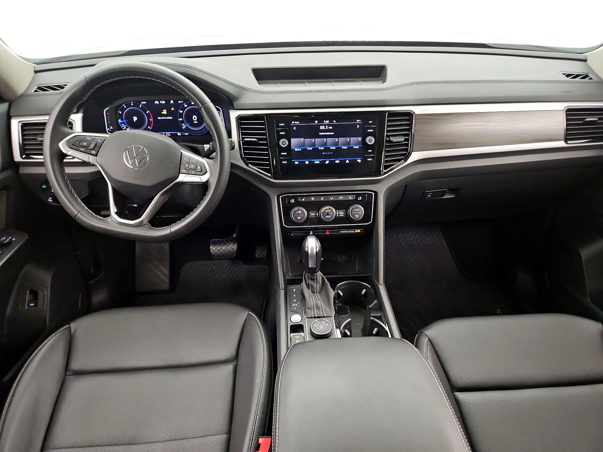 Thumbnail: 2023 Volkswagen Atlas - 9