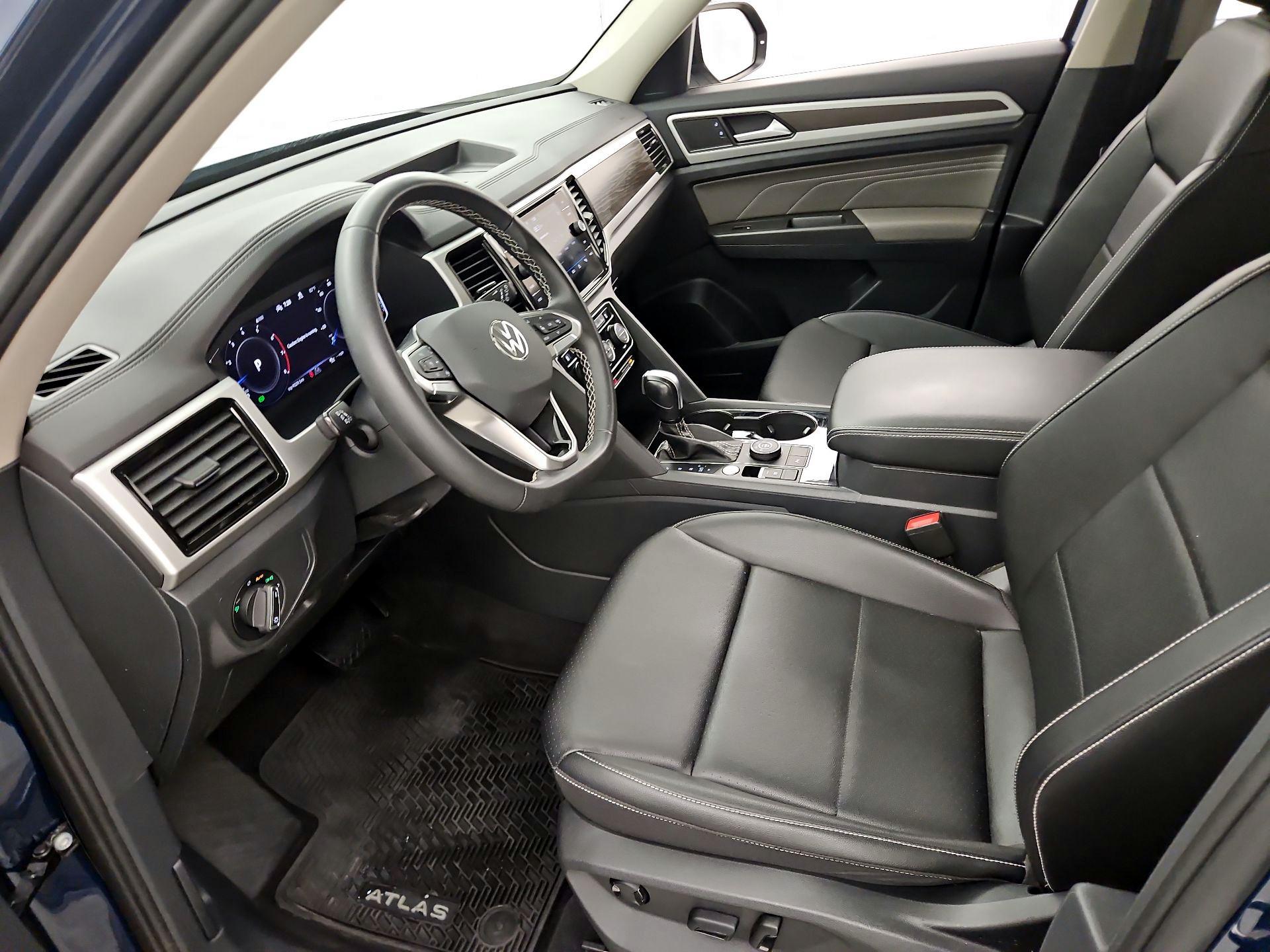 Thumbnail: 2023 Volkswagen Atlas - 11