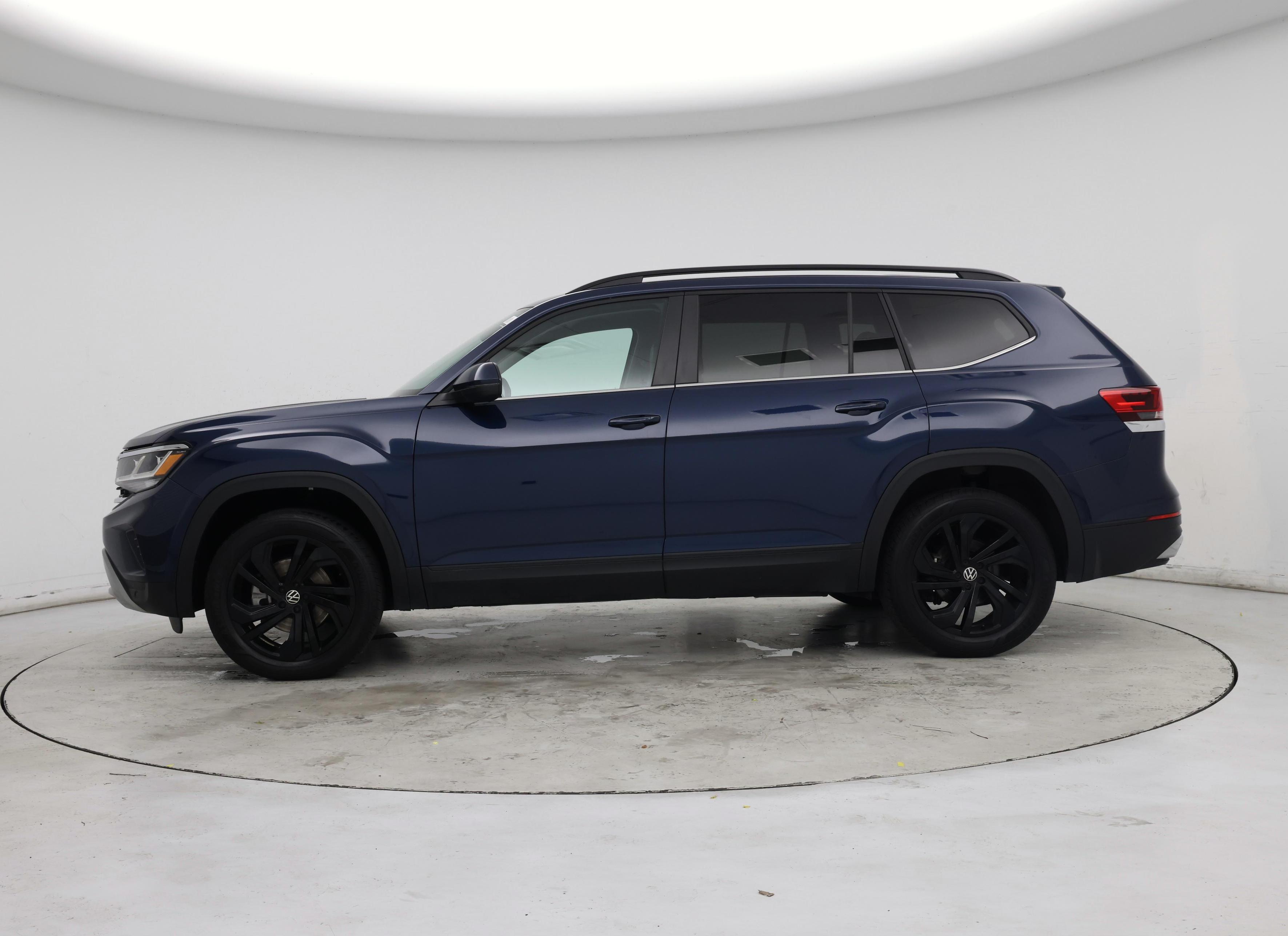 Thumbnail: 2023 Volkswagen Atlas - 3