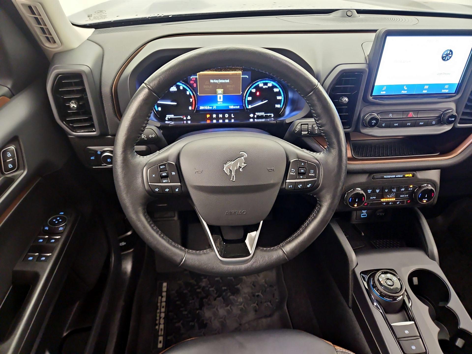 Thumbnail: 2022 Ford Bronco Sport - 10