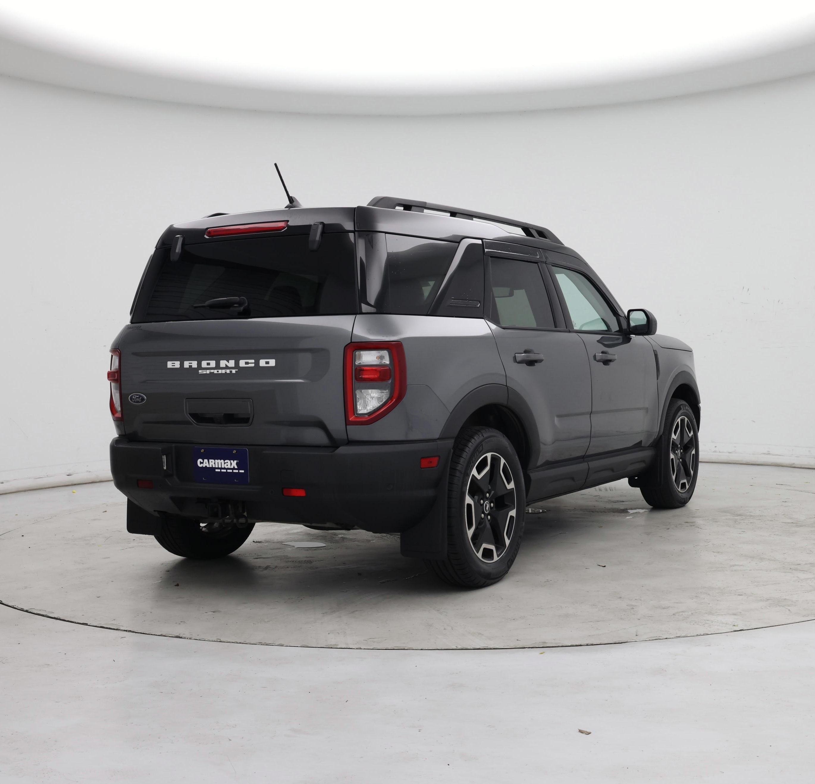 Thumbnail: 2022 Ford Bronco Sport - 8