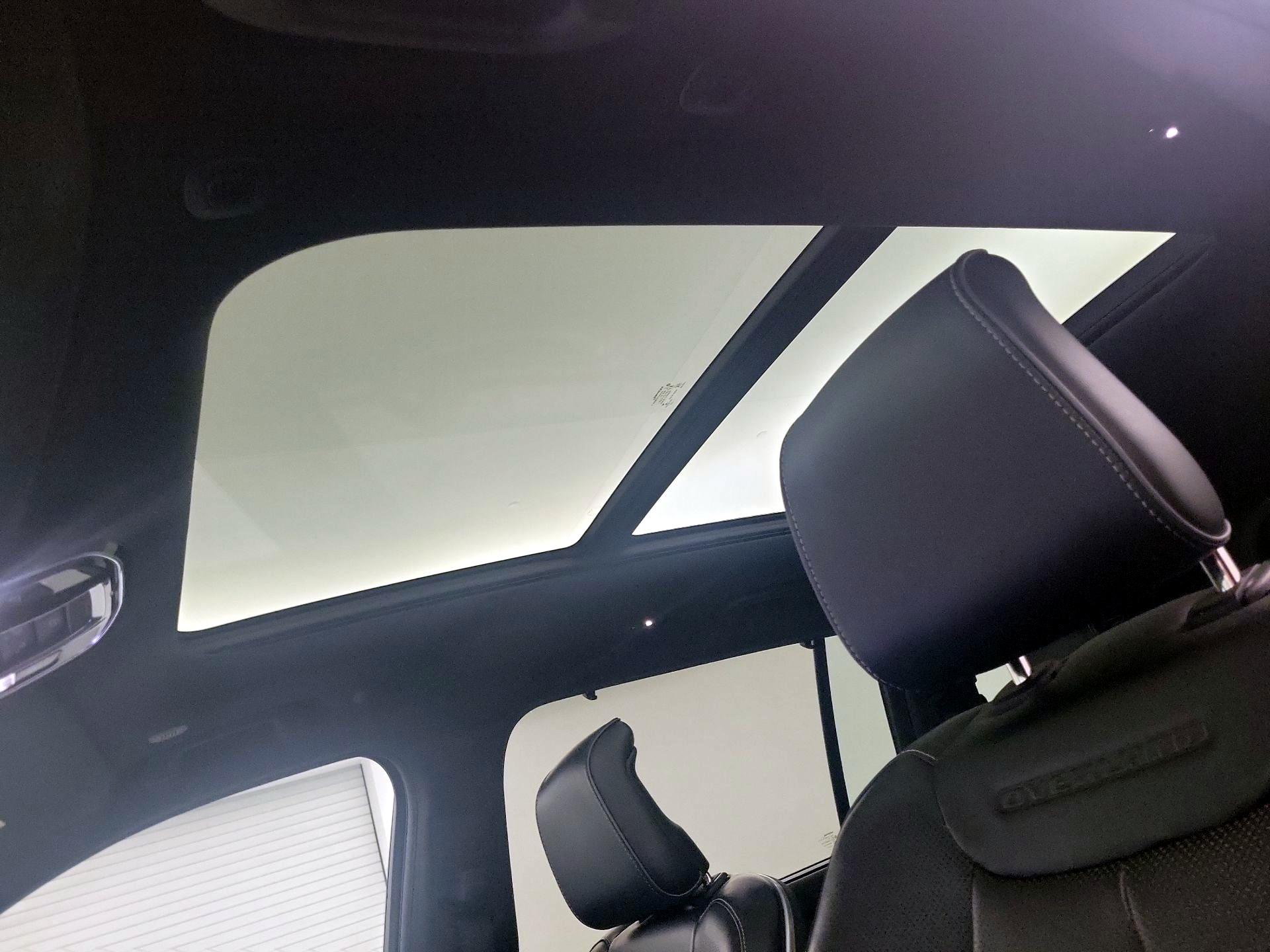 Thumbnail: 2021 Jeep Grand Cherokee L - 20