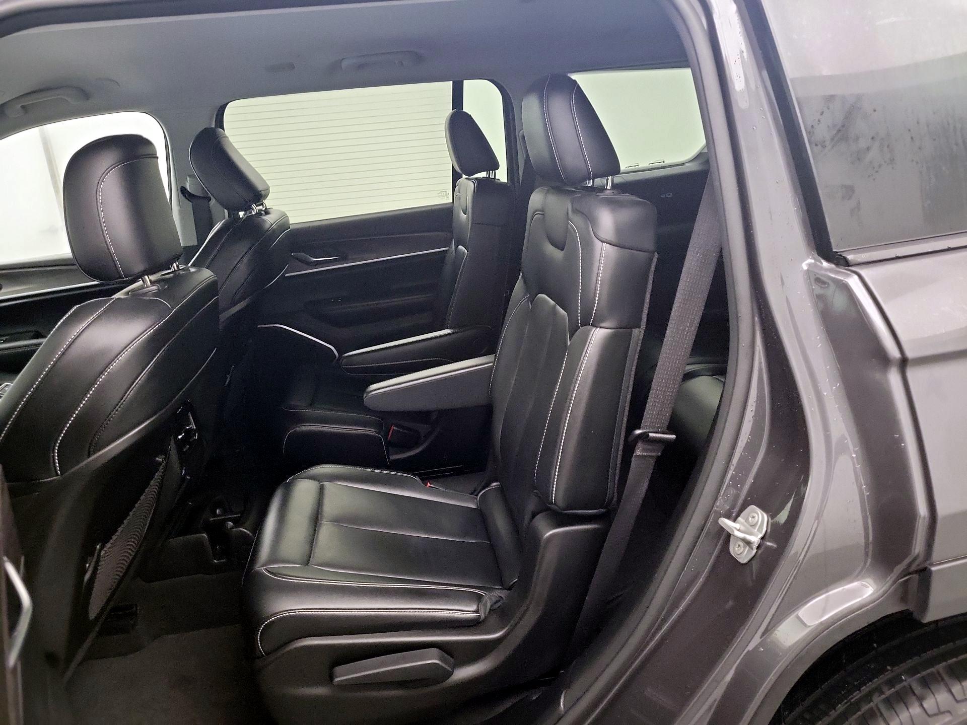 Thumbnail: 2021 Jeep Grand Cherokee L - 19