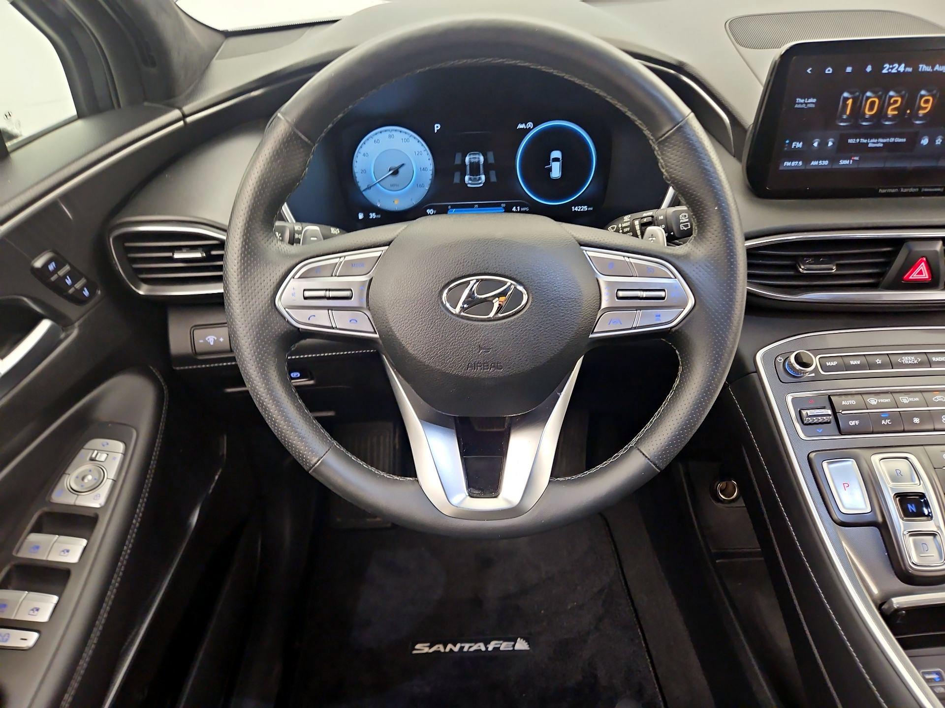 Thumbnail: 2022 Hyundai Santa Fe - 10