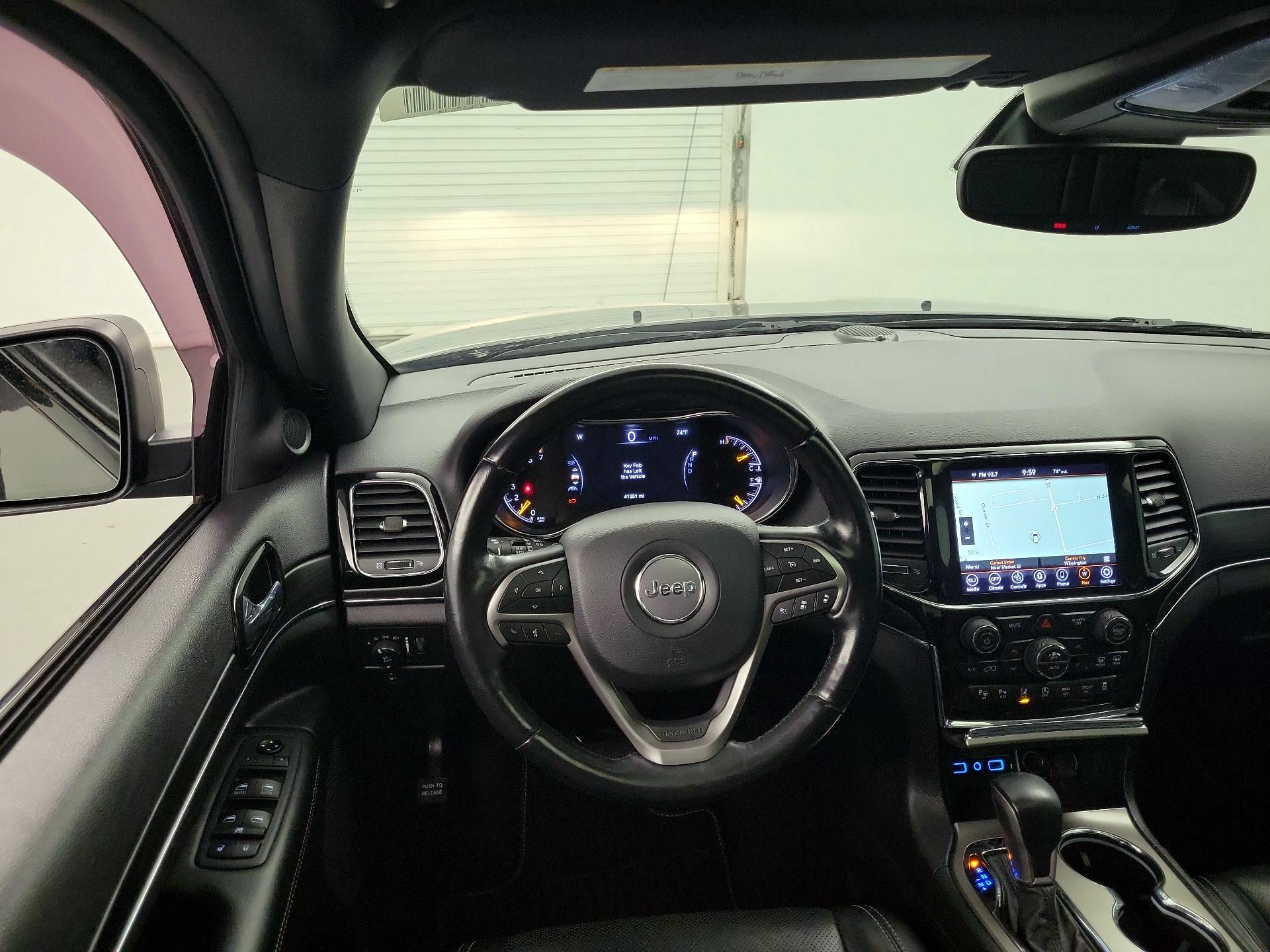 Thumbnail: 2021 Jeep Grand Cherokee - 10