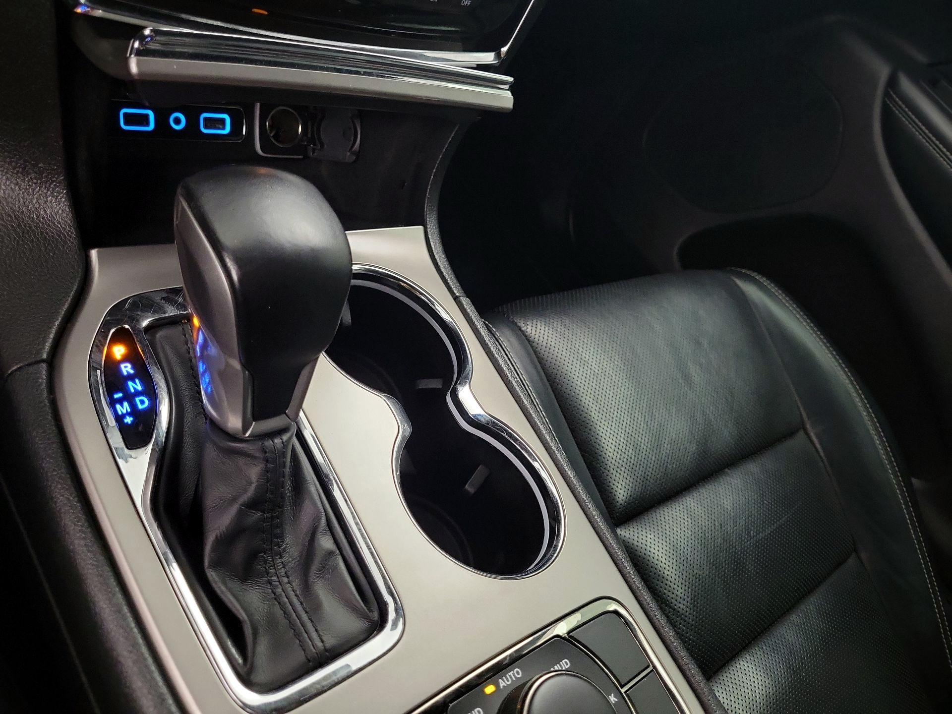 Thumbnail: 2021 Jeep Grand Cherokee - 18