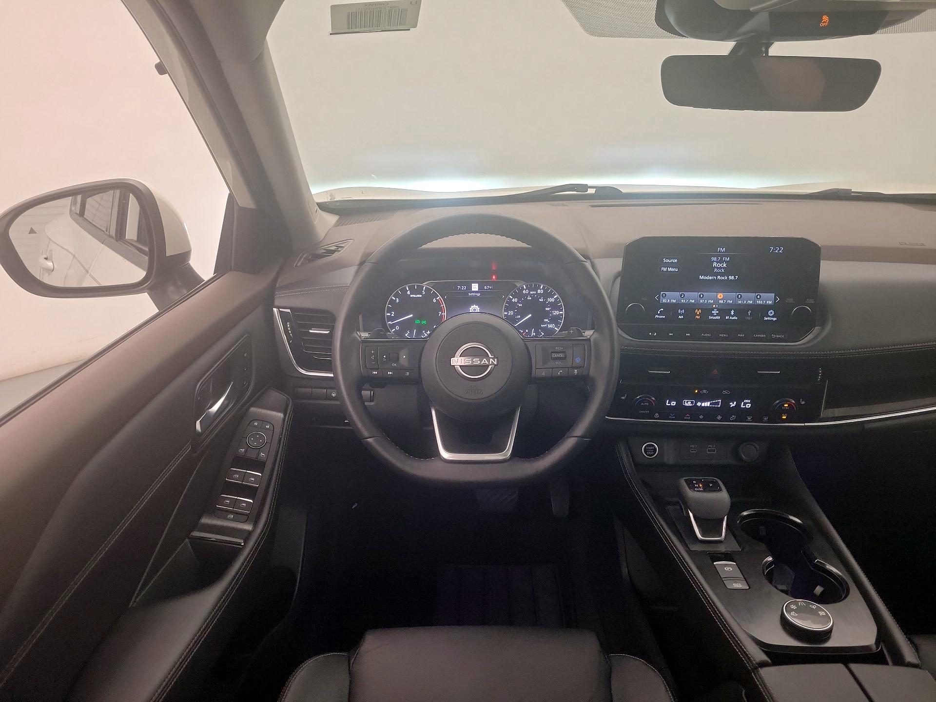 Thumbnail: 2022 Nissan Rogue - 10