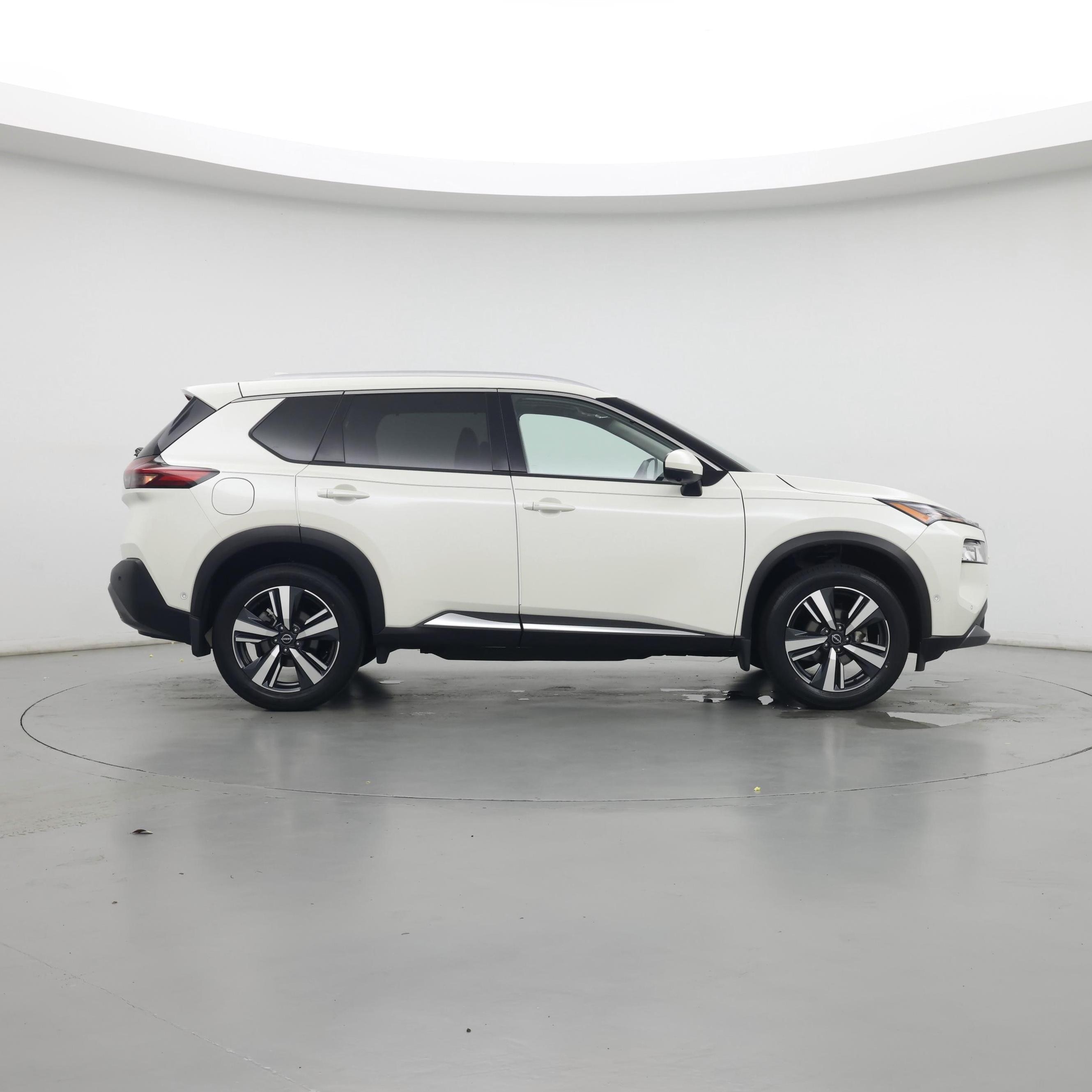 Thumbnail: 2022 Nissan Rogue - 7