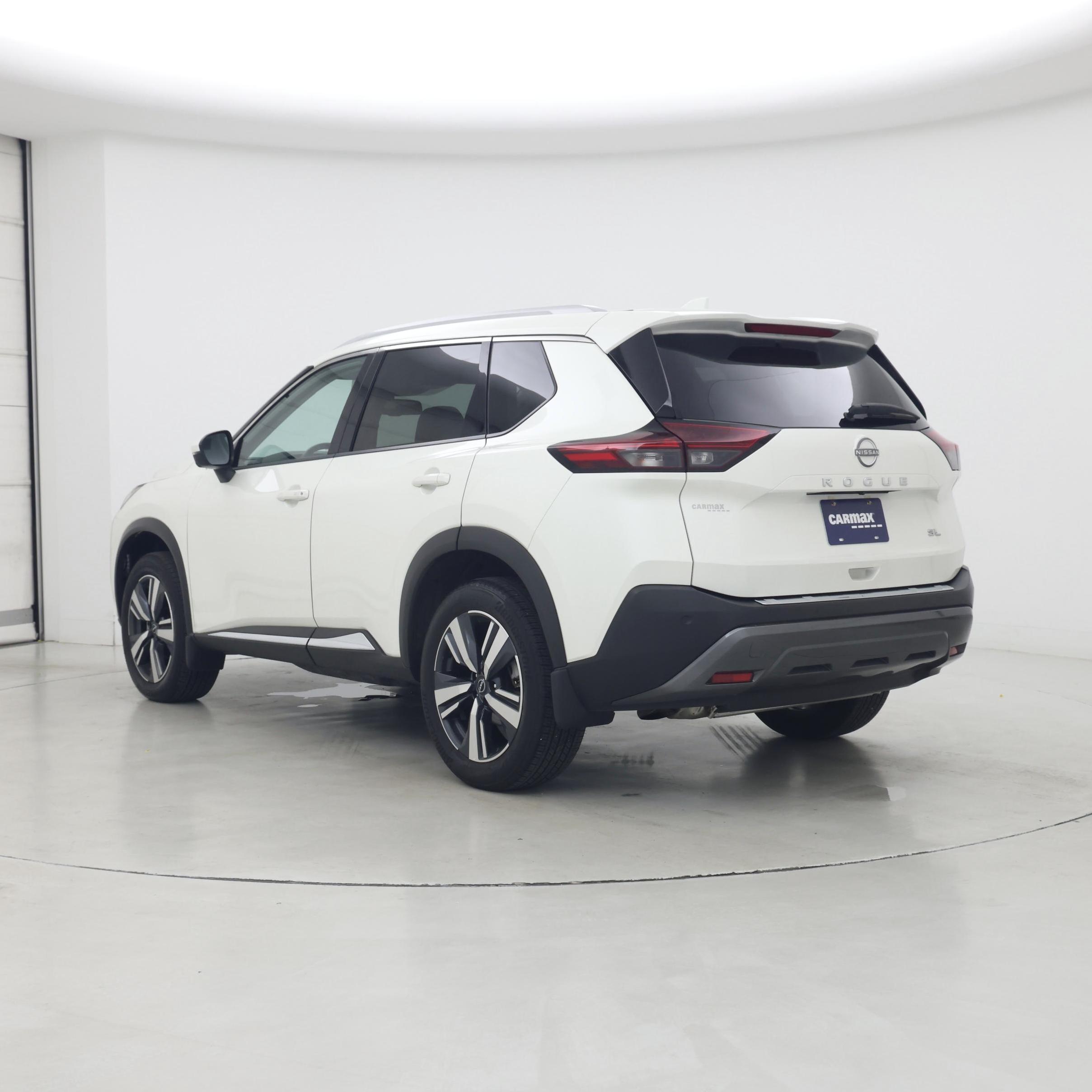 Thumbnail: 2023 Nissan Rogue - 2