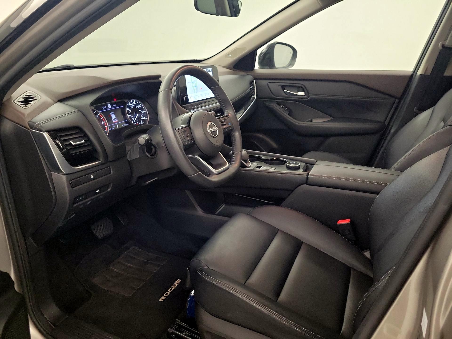 Thumbnail: 2022 Nissan Rogue - 11