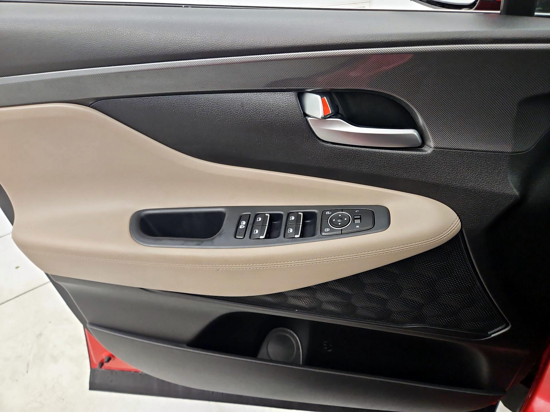 Thumbnail: 2023 Hyundai Santa Fe - 12