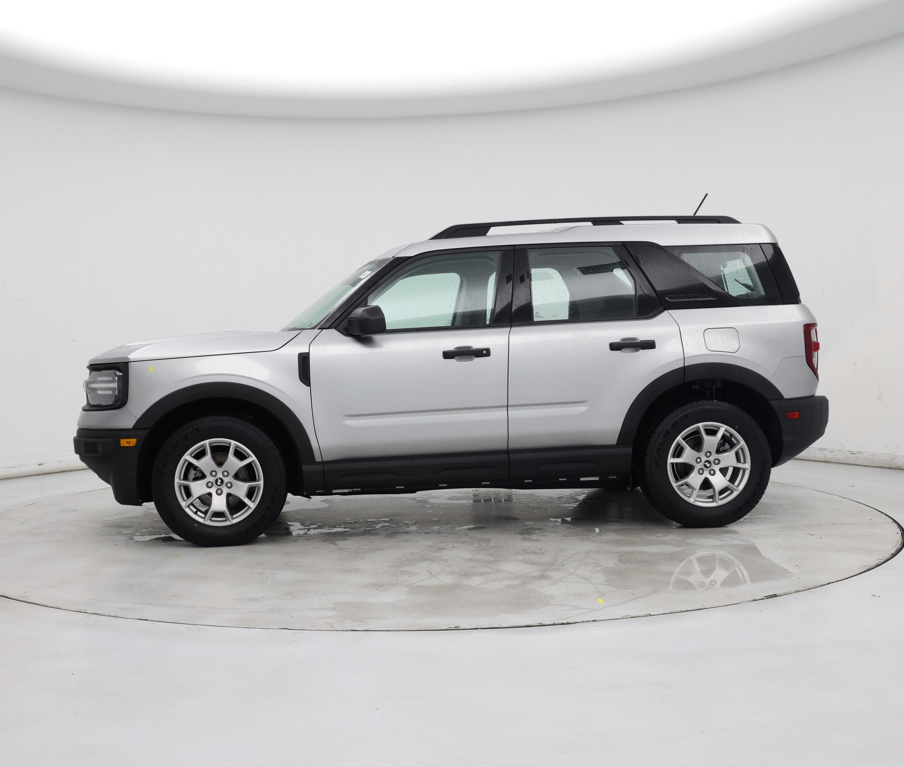 Thumbnail: 2021 Ford Bronco Sport - 3