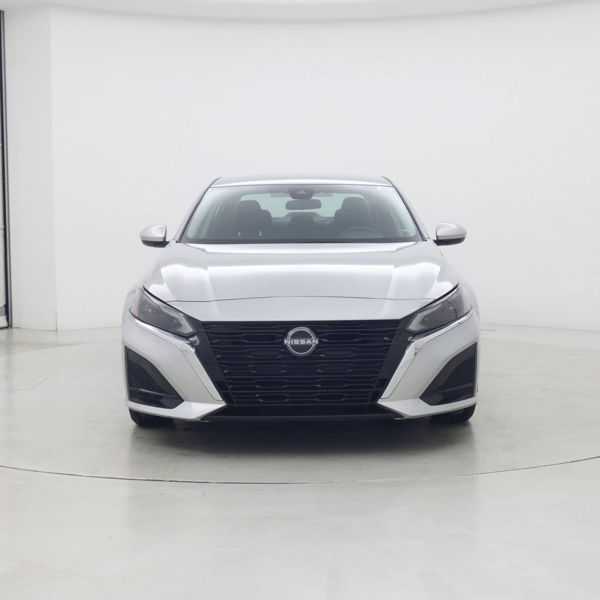 Thumbnail: 2023 Nissan Altima - 5