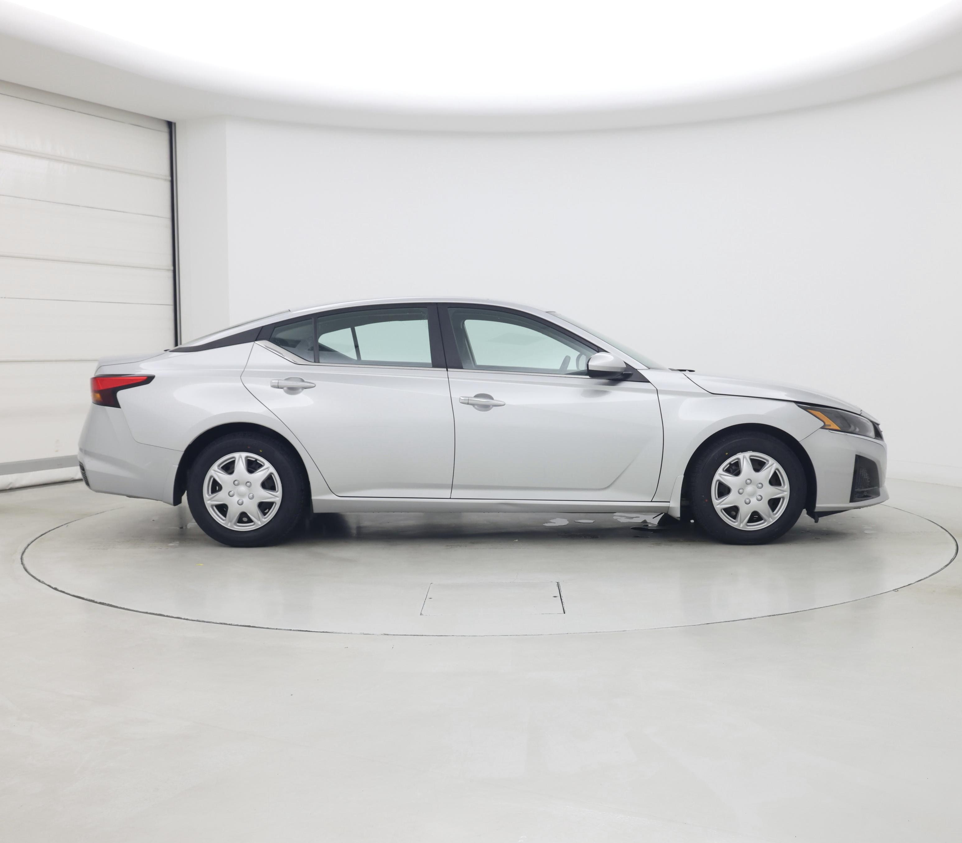 Thumbnail: 2023 Nissan Altima - 7