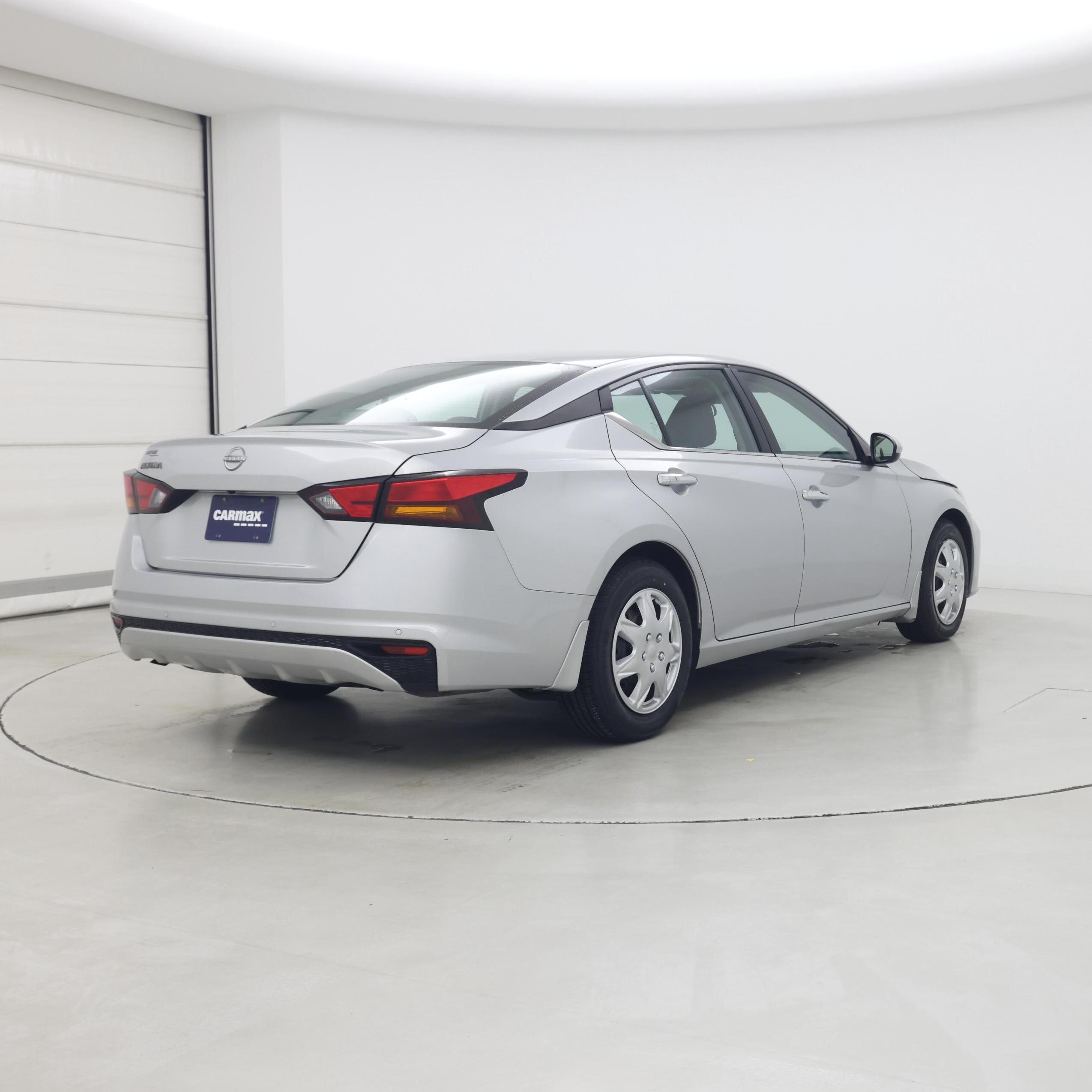 Thumbnail: 2023 Nissan Altima - 8