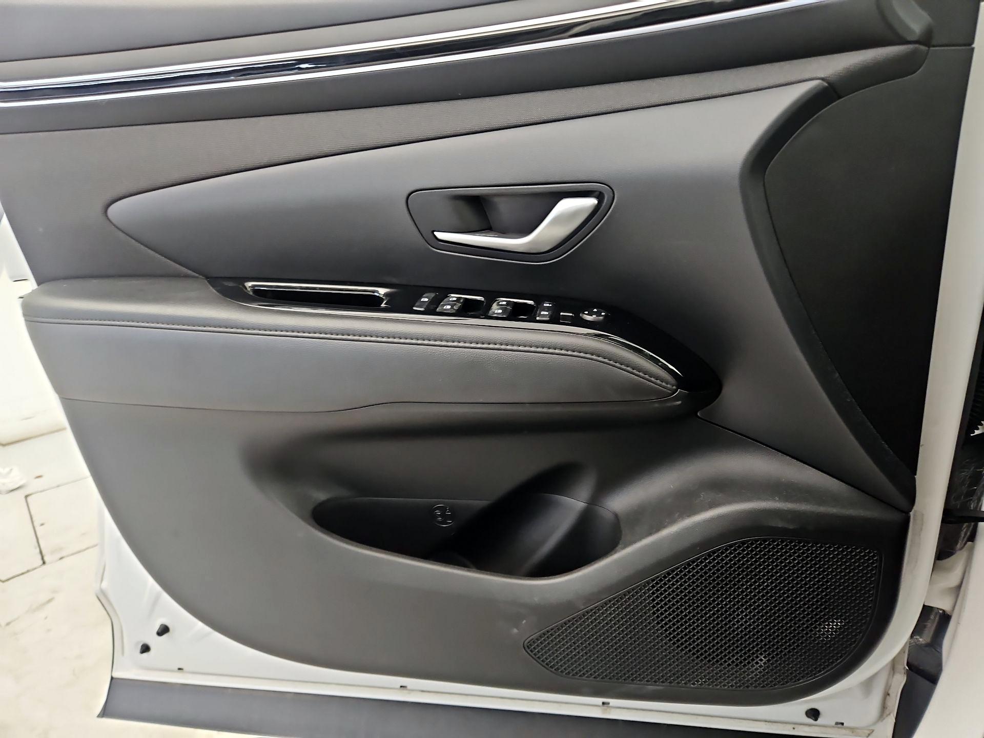 Thumbnail: 2022 Hyundai Tucson - 12