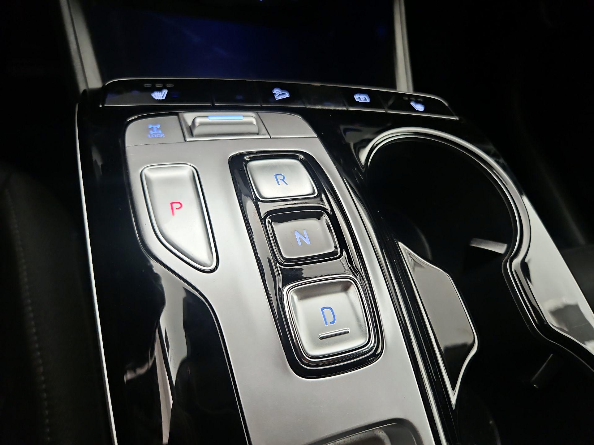 Thumbnail: 2022 Hyundai Tucson - 17