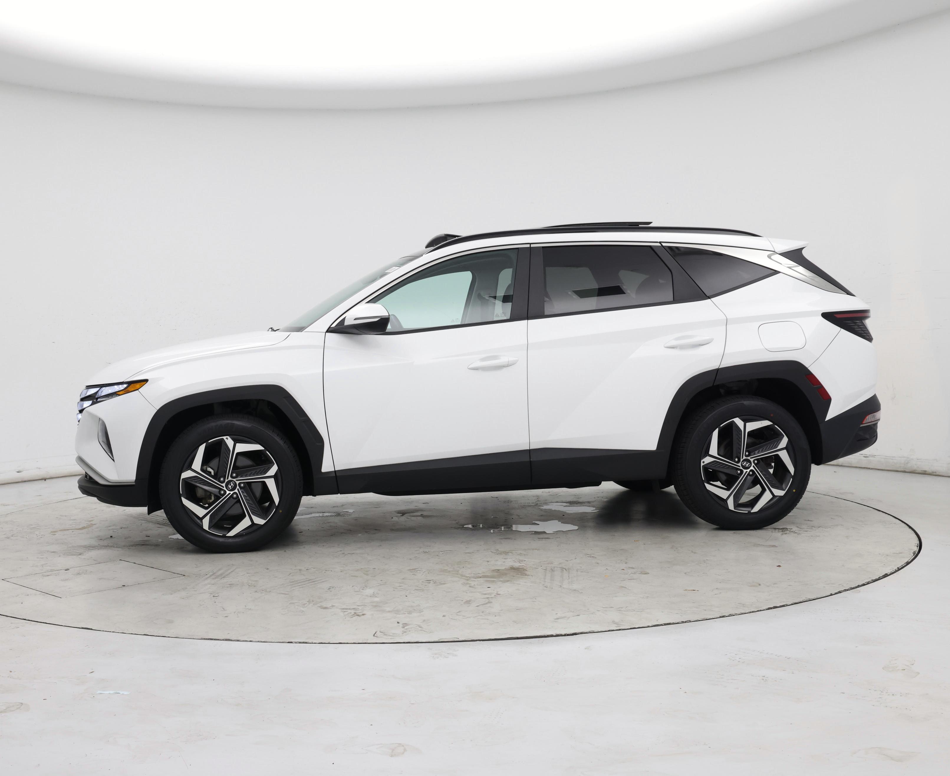 Thumbnail: 2022 Hyundai Tucson - 3