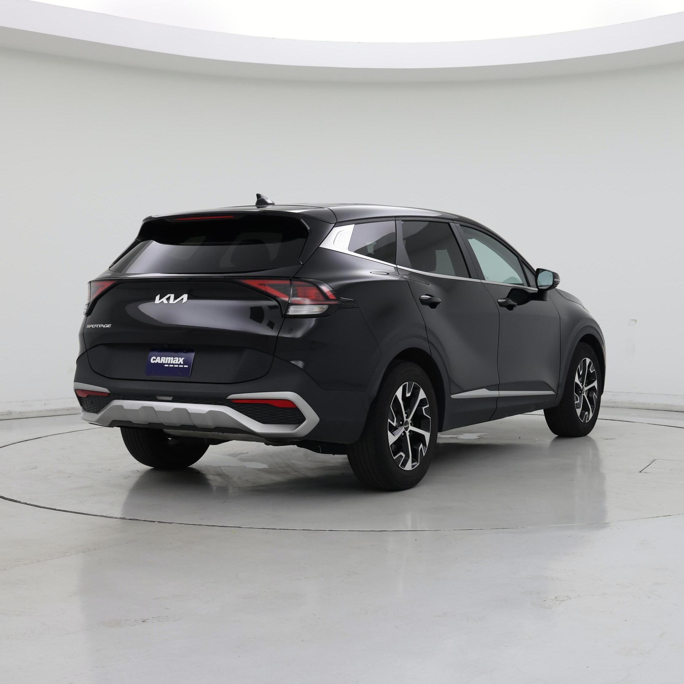 Thumbnail: 2023 Kia Sportage - 8