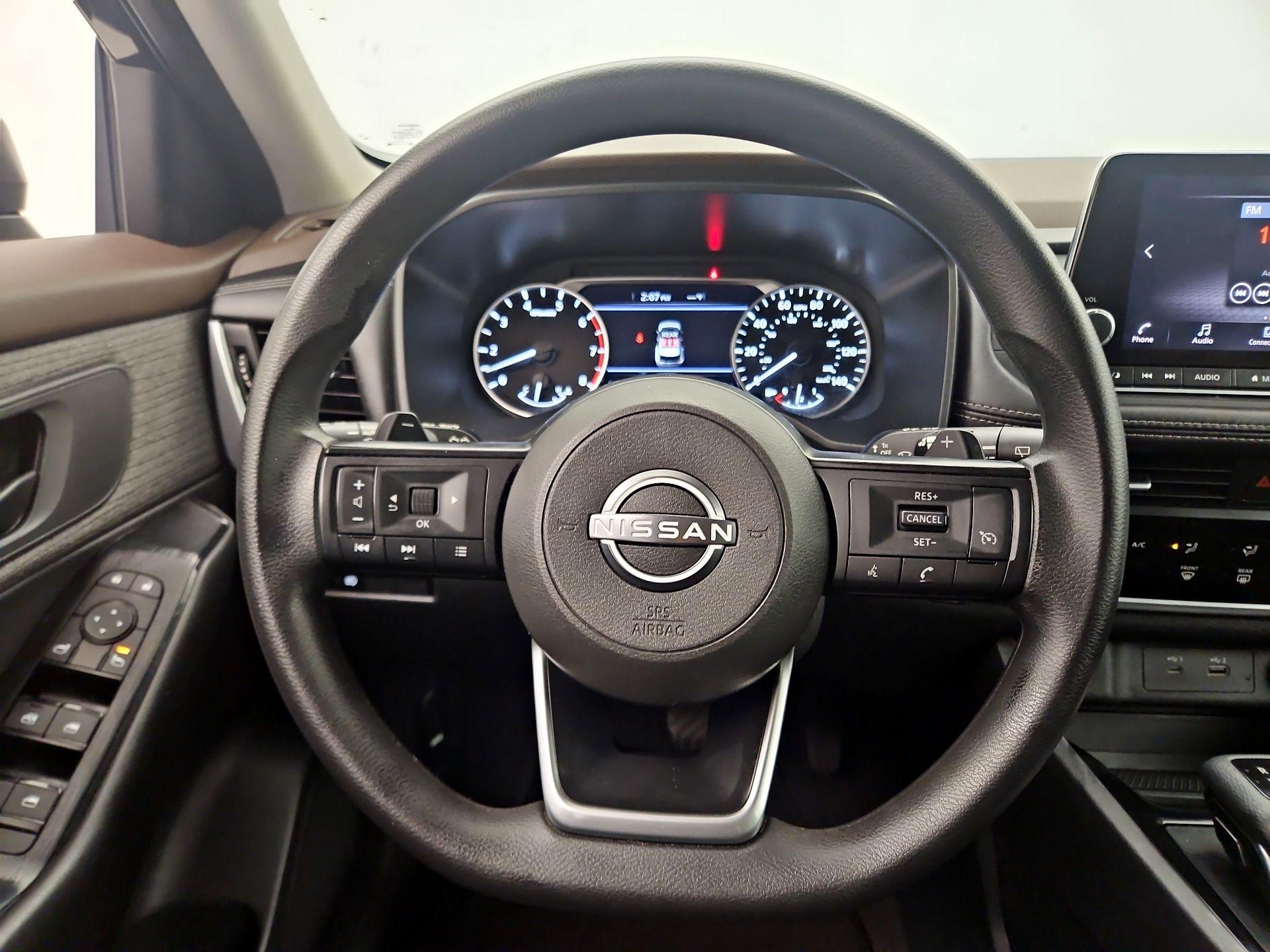 Thumbnail: 2023 Nissan Rogue - 10