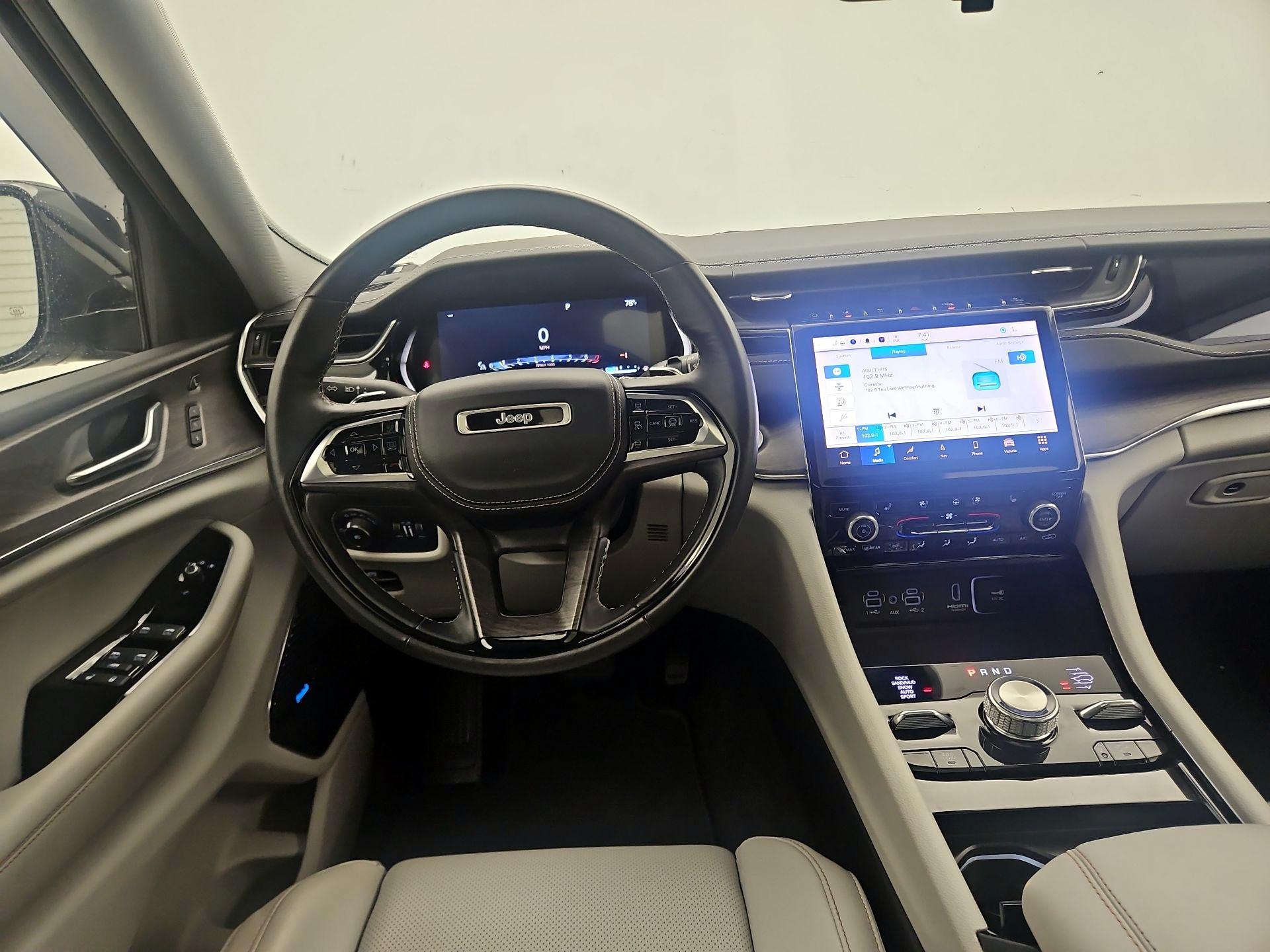 Thumbnail: 2022 Jeep Grand Cherokee L - 10