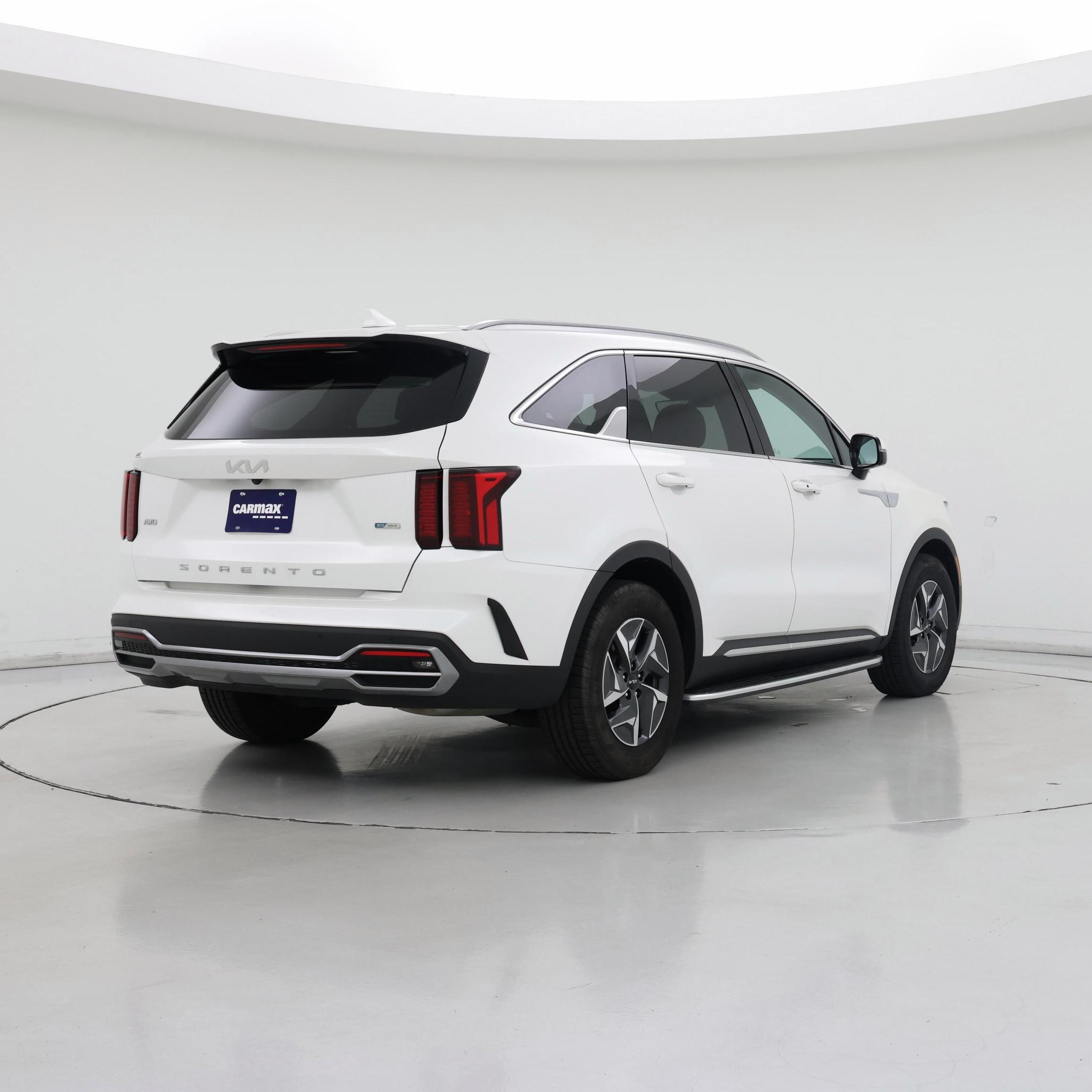 Thumbnail: 2022 Kia Sorento - 8