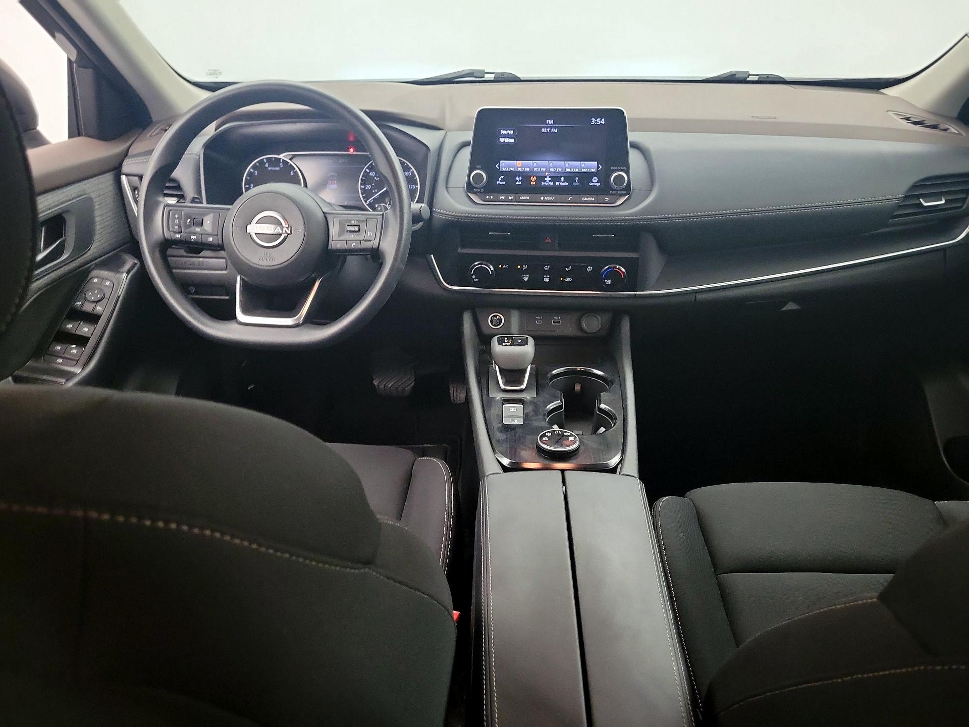 Thumbnail: 2023 Nissan Rogue - 9