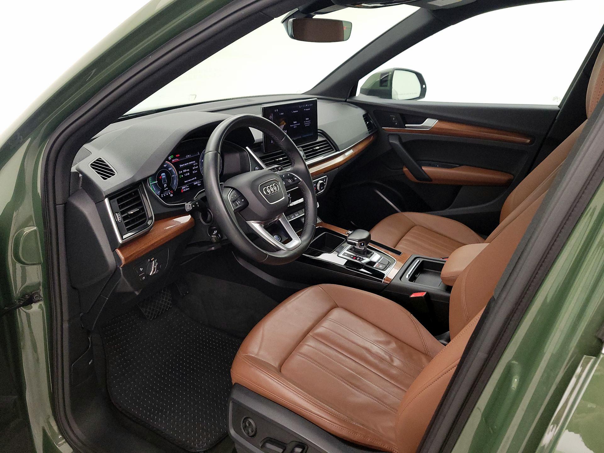 Thumbnail: 2021 Audi Q5 - 11