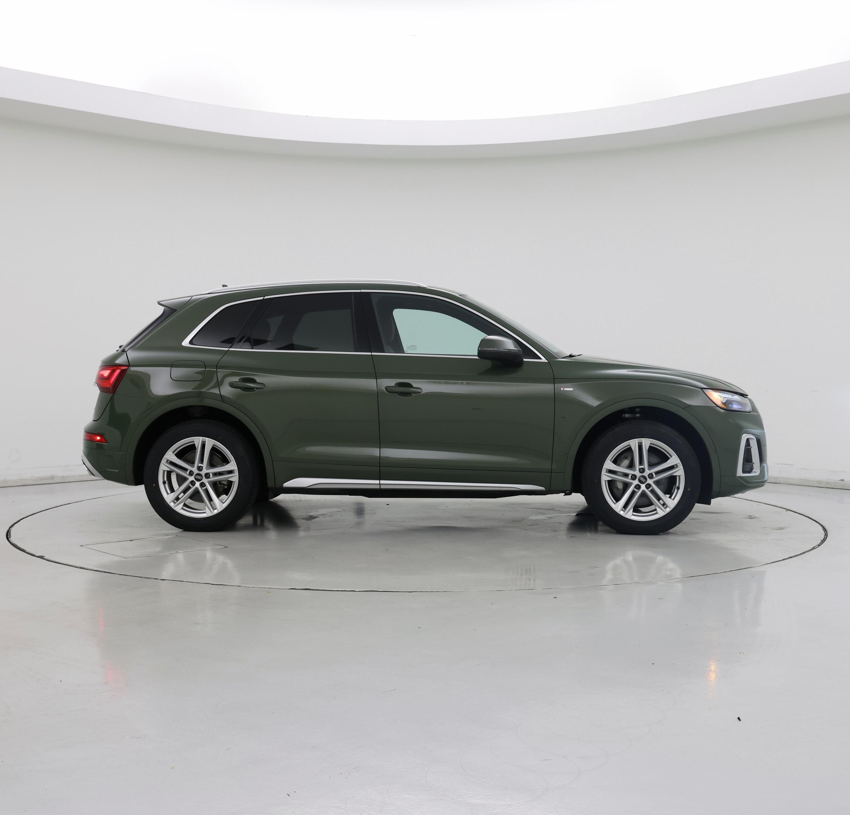 Thumbnail: 2021 Audi Q5 - 7