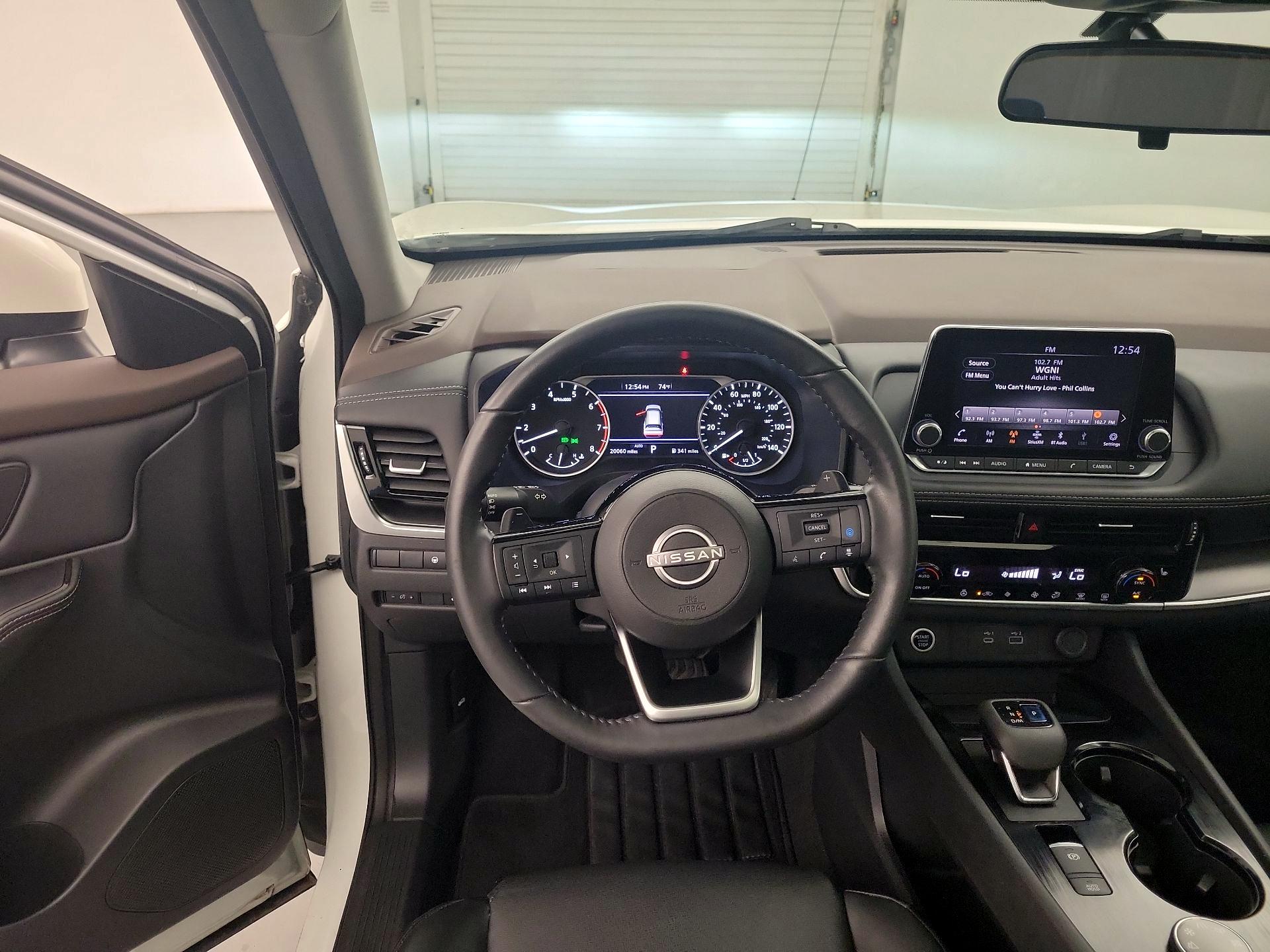 Thumbnail: 2022 Nissan Rogue - 10
