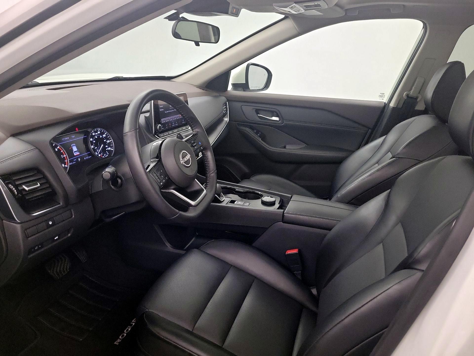 Thumbnail: 2022 Nissan Rogue - 11